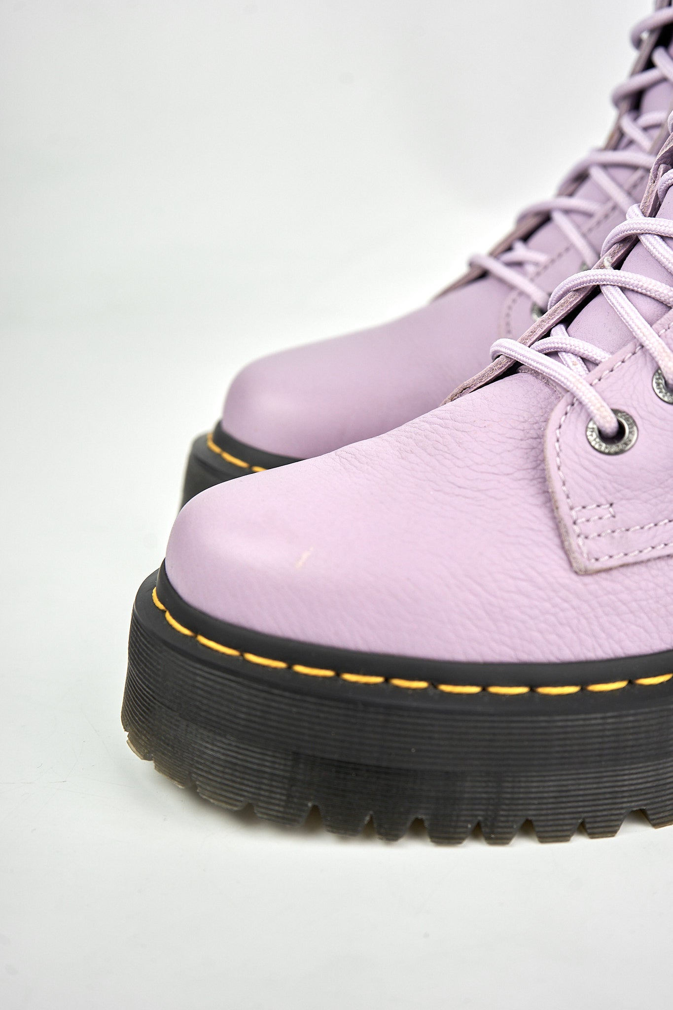 Dr. Martens Jadon III Violet