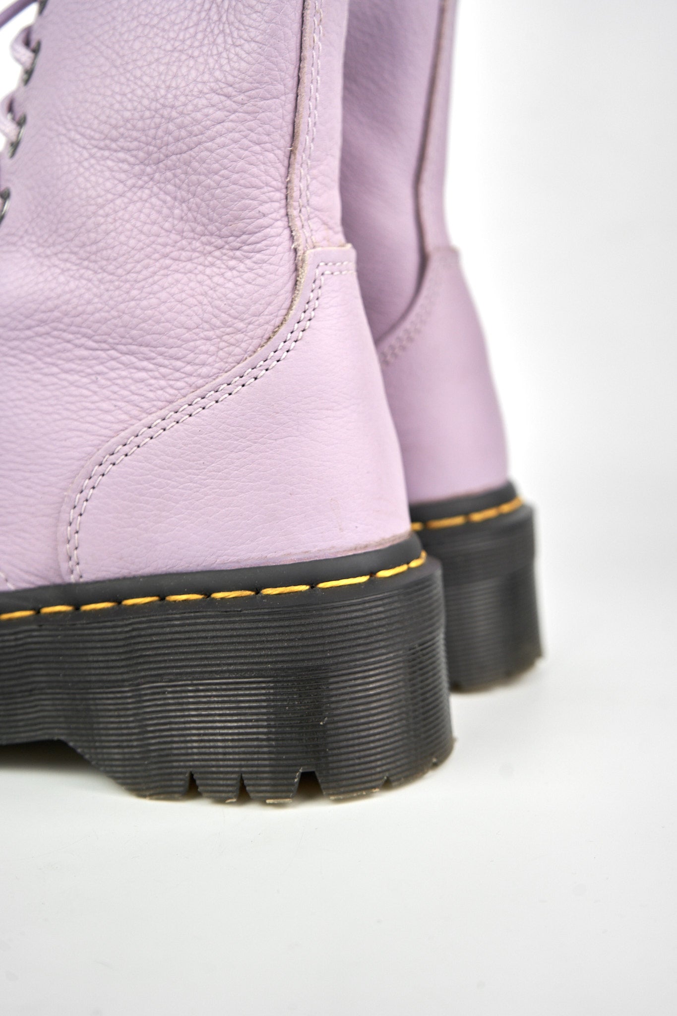 Dr. Martens Jadon III Violet