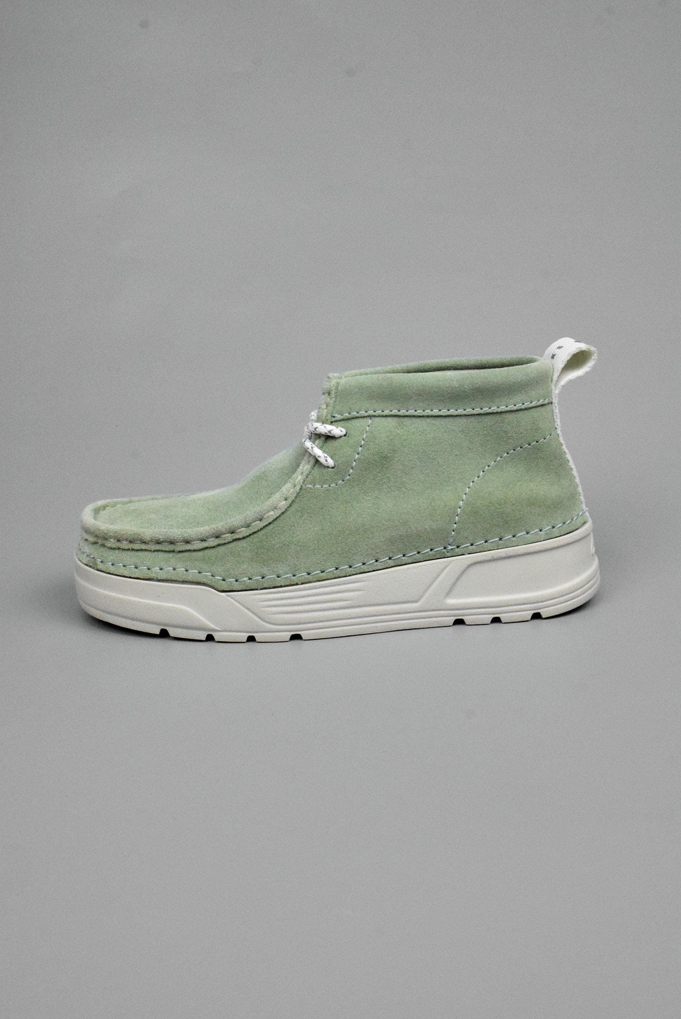 Clarks Origin Wallabee in Mint Suede