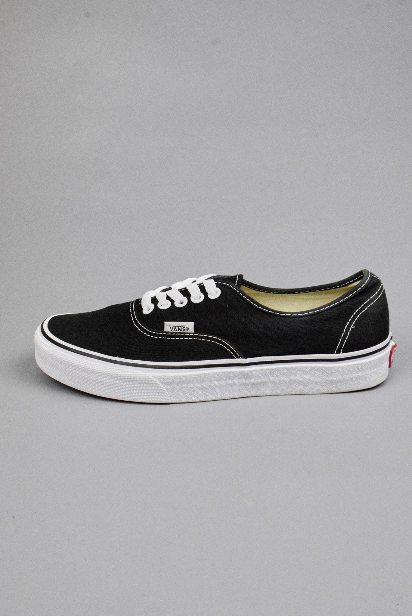 Vans Authentic Black Canvas