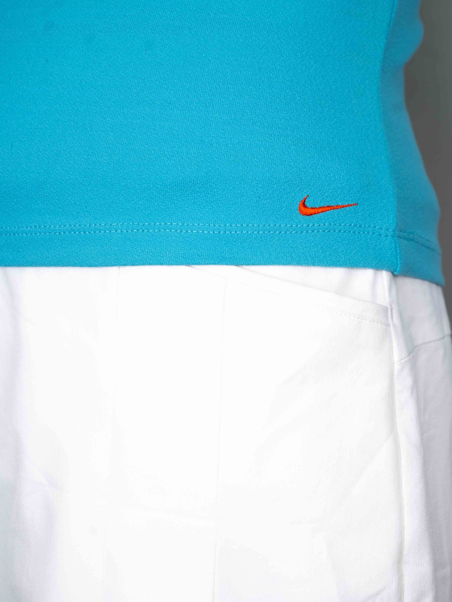 Бірюзовий вінтажний лонгслів Nike