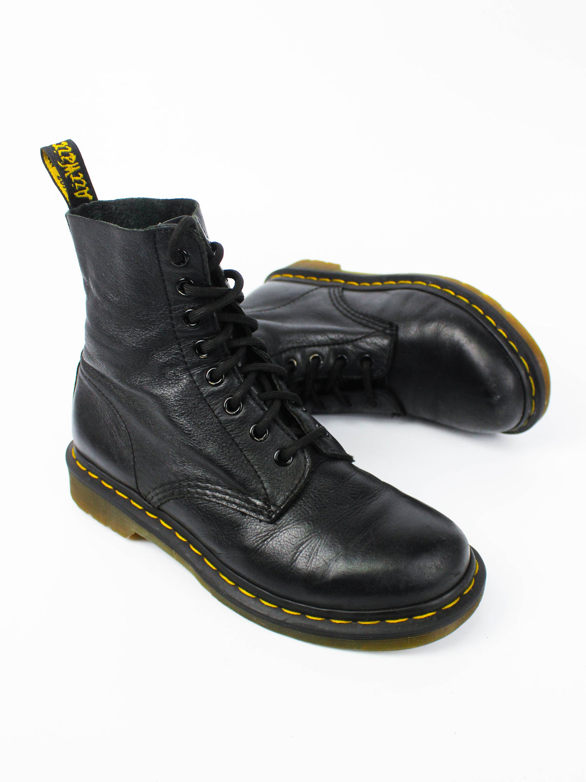 Dr. Martens 1460 Pascal Virginia