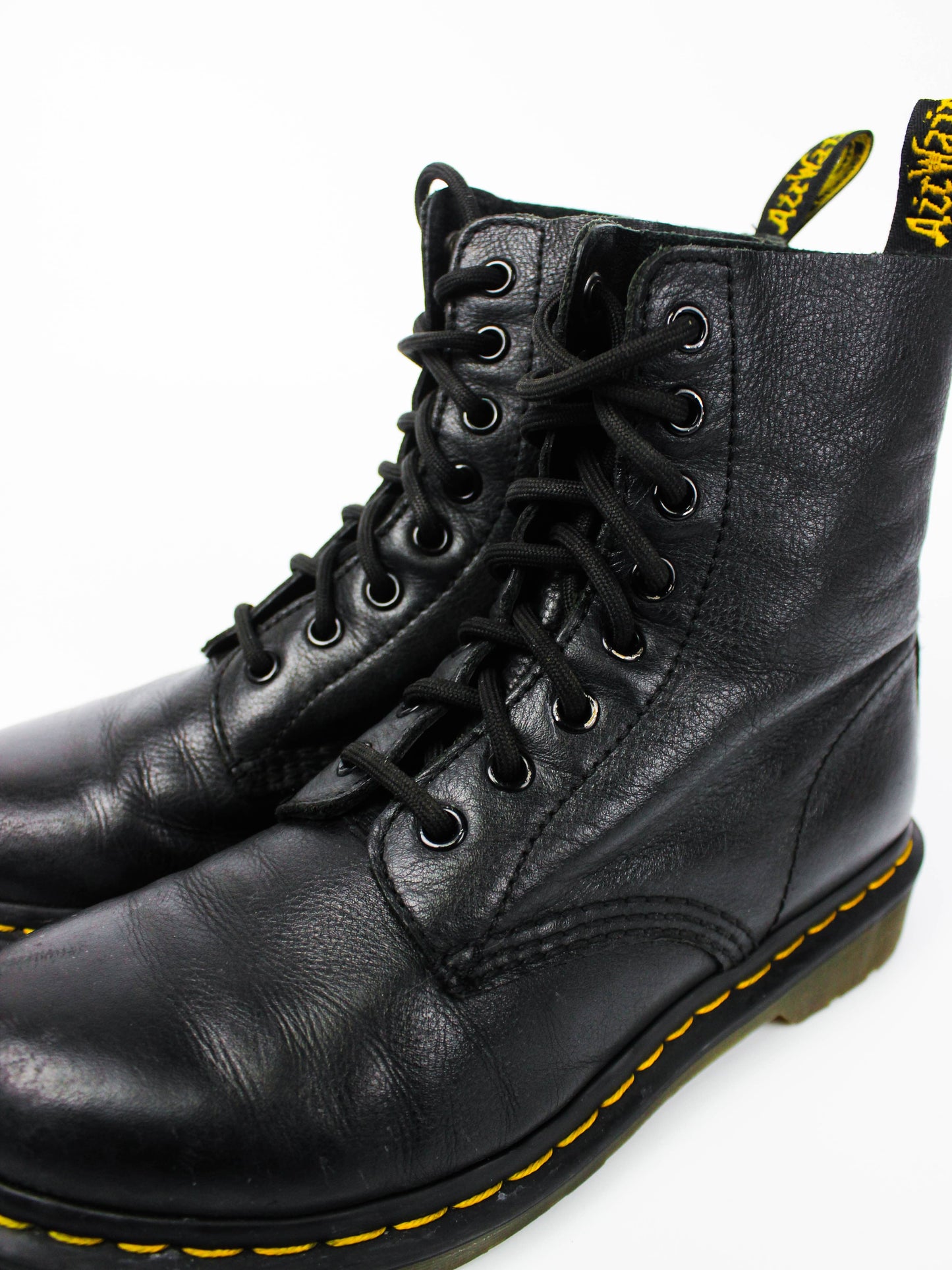 Dr. Martens 1460 Pascal Virginia