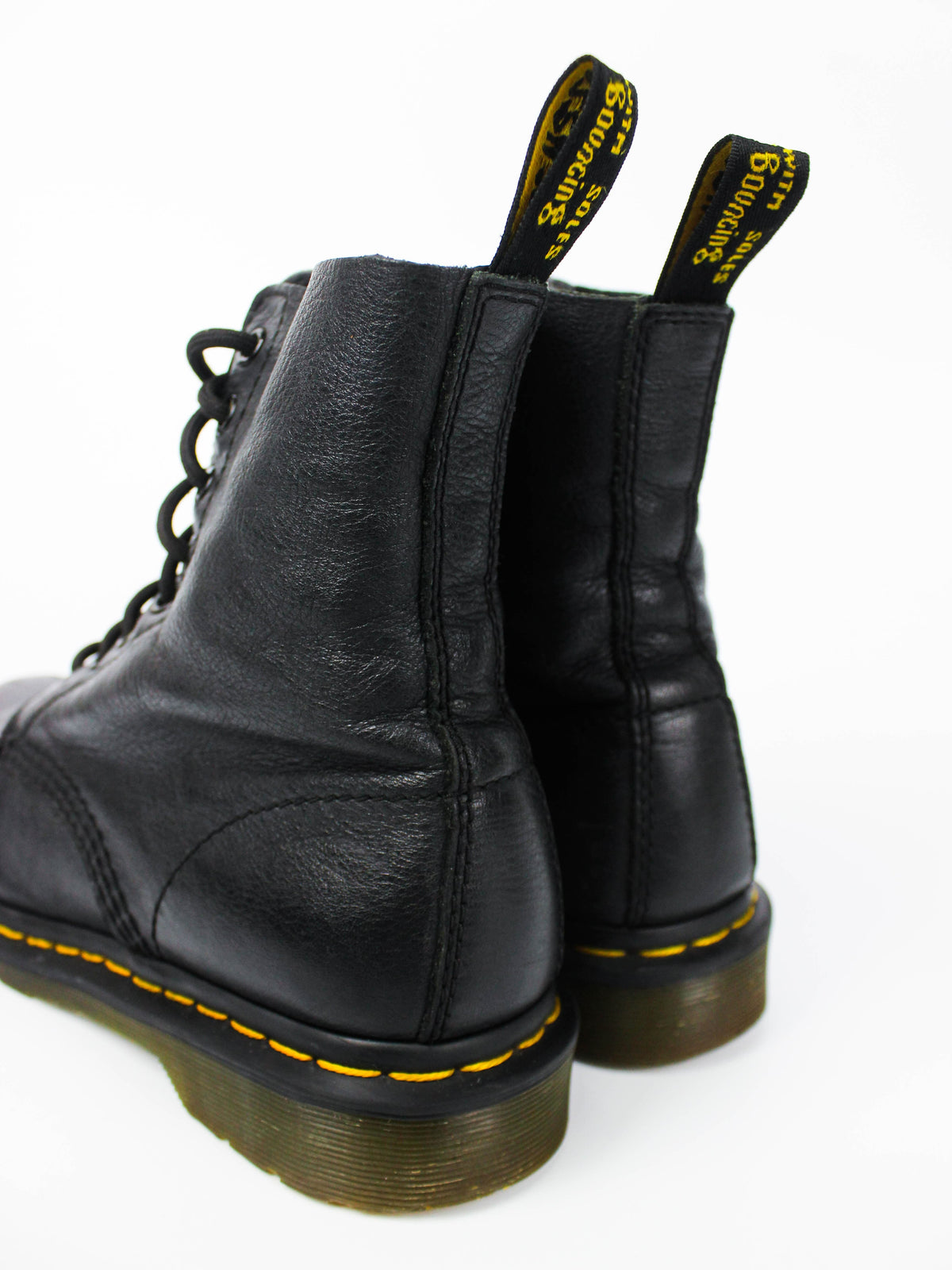 Dr. Martens 1460 Pascal Virginia