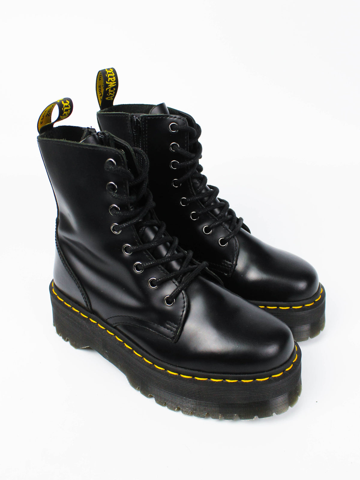 Dr. Martens Jadon Black