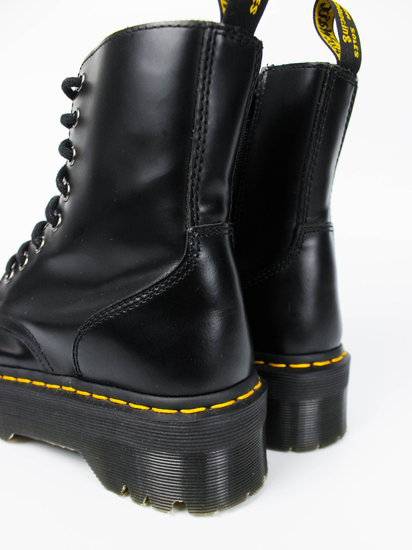 Dr. Martens Jadon Black