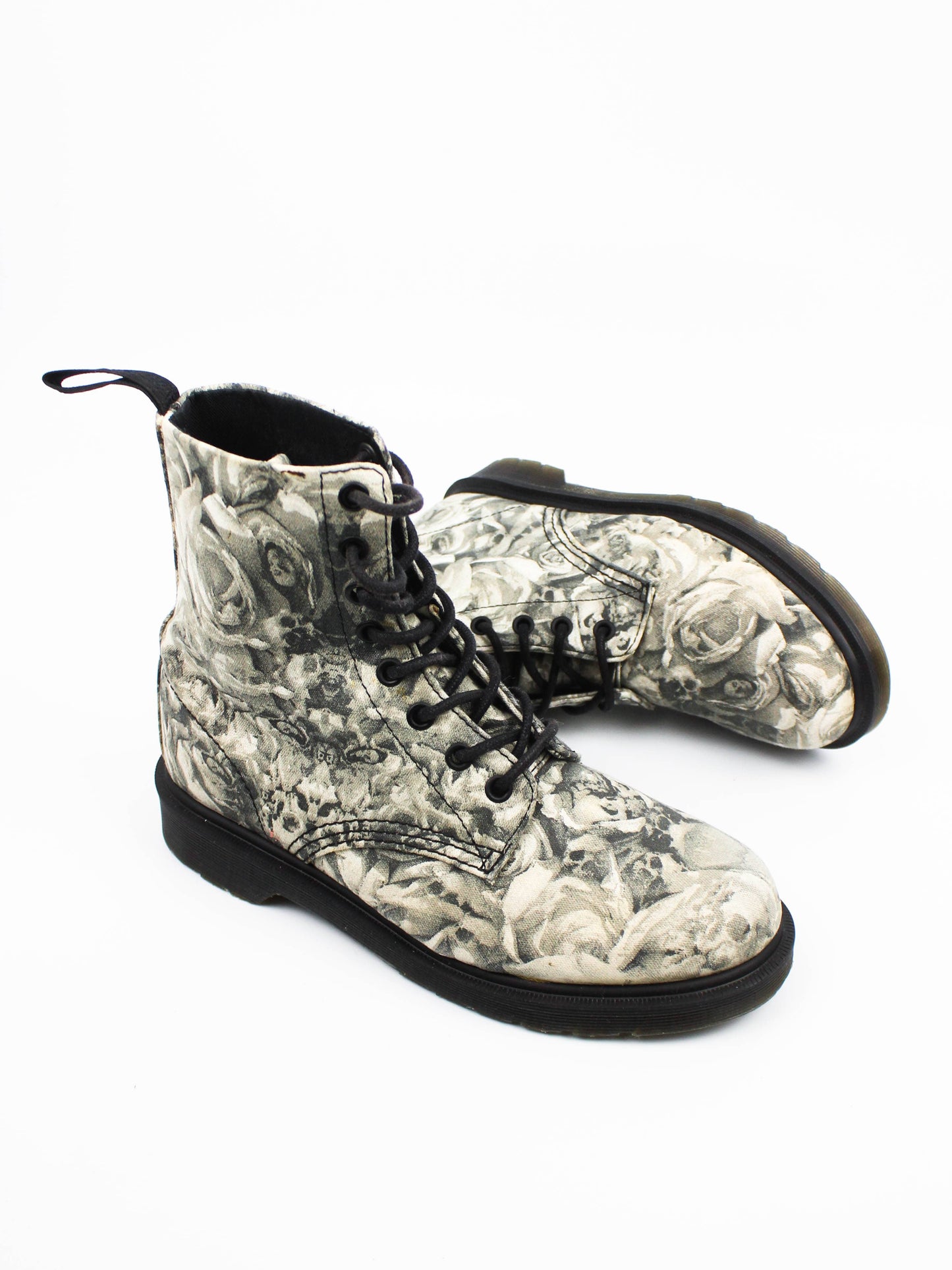 Dr. Martens 1460 Beckett Roses&Skuls
