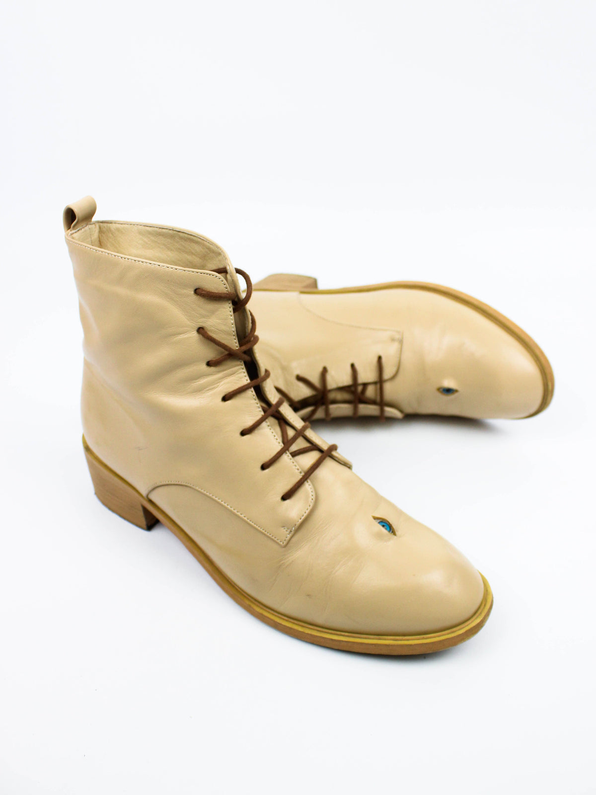 Vintage Cream Leather Boots with Eye Detail