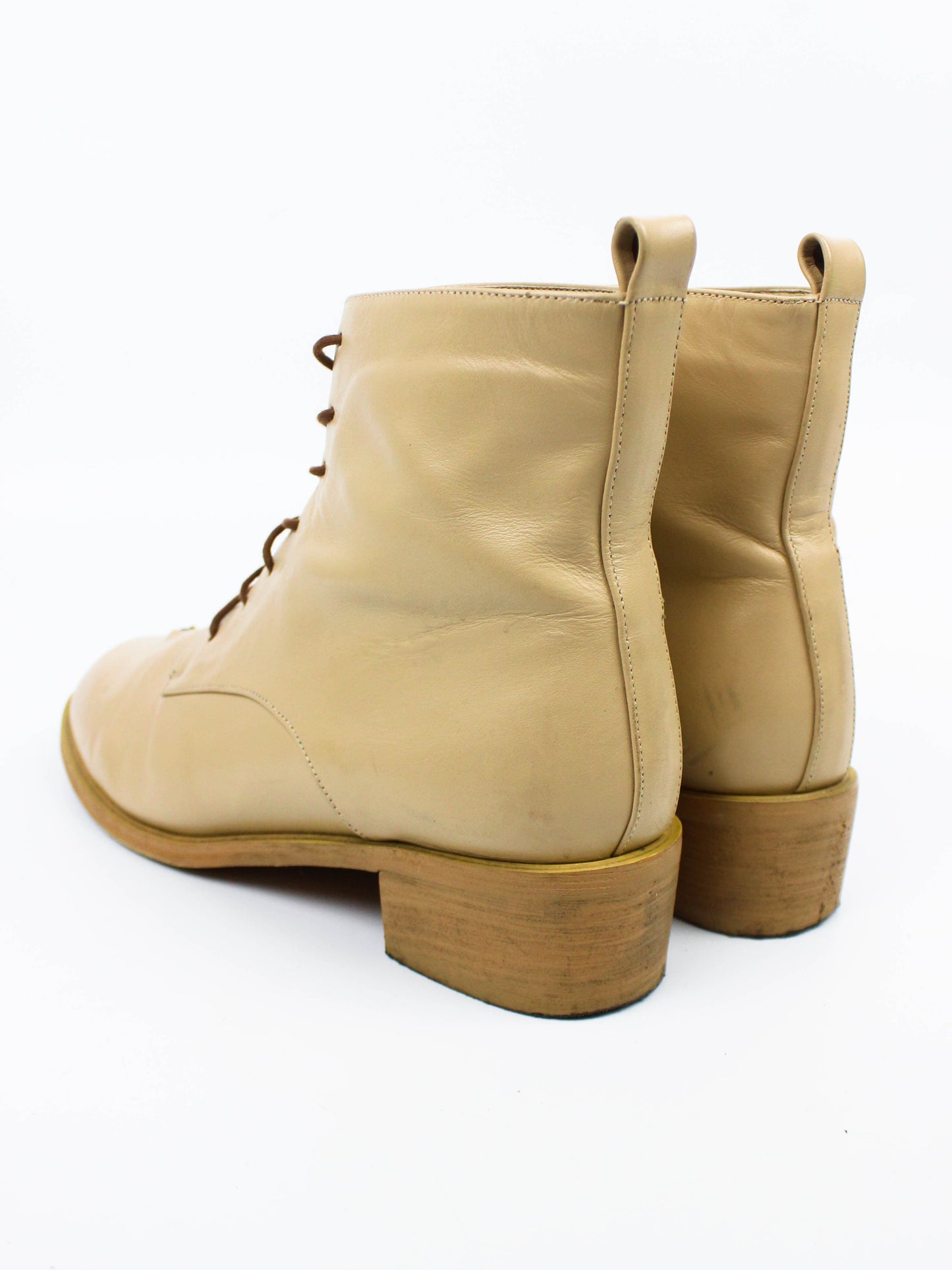 Vintage Cream Leather Boots with Eye Detail