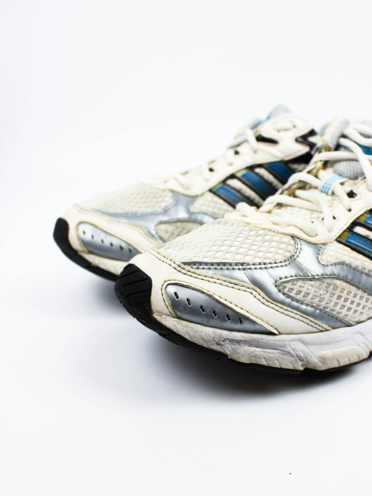 Adidas Response CL