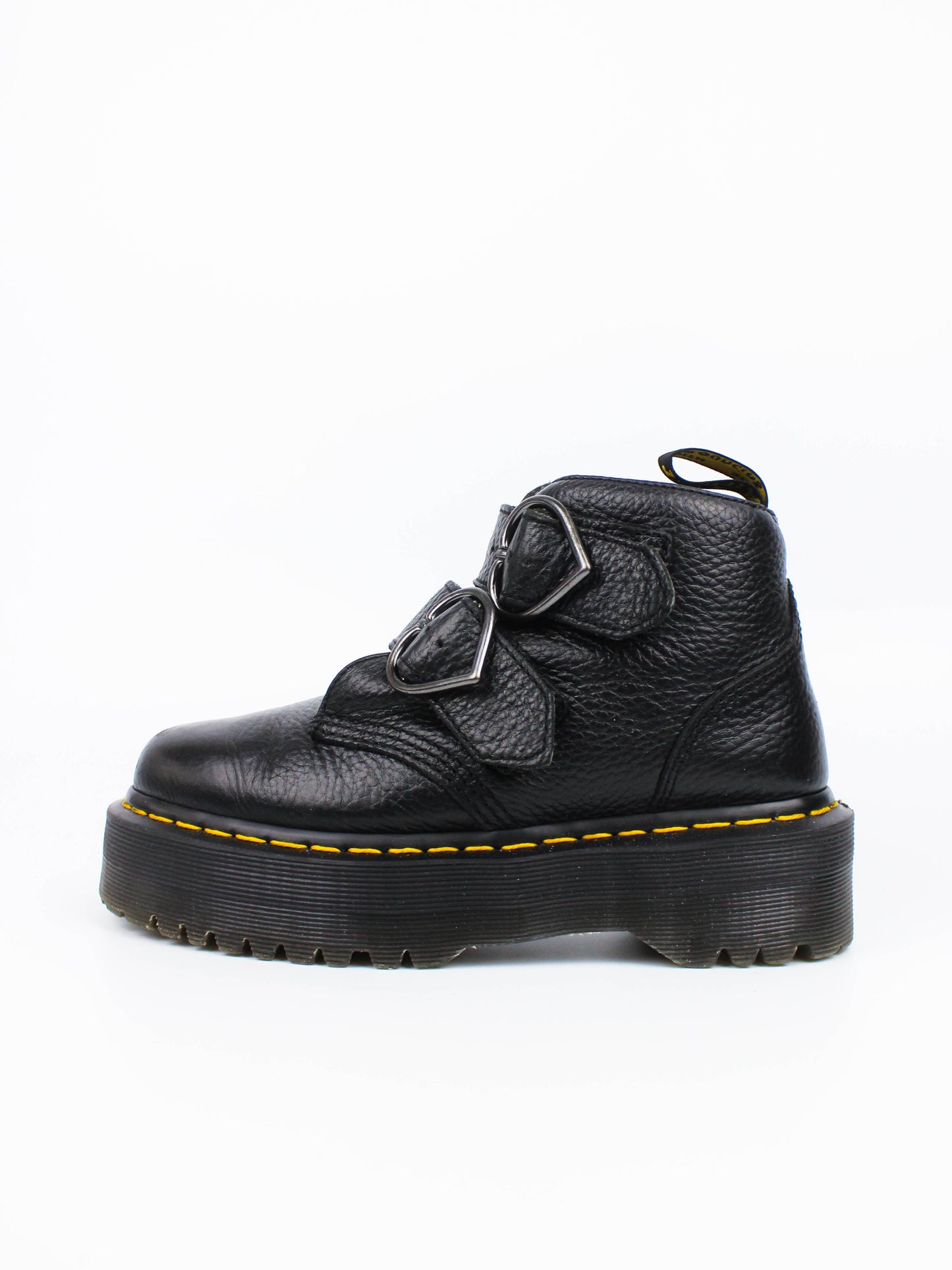 Dr. Martens Devon Heart
