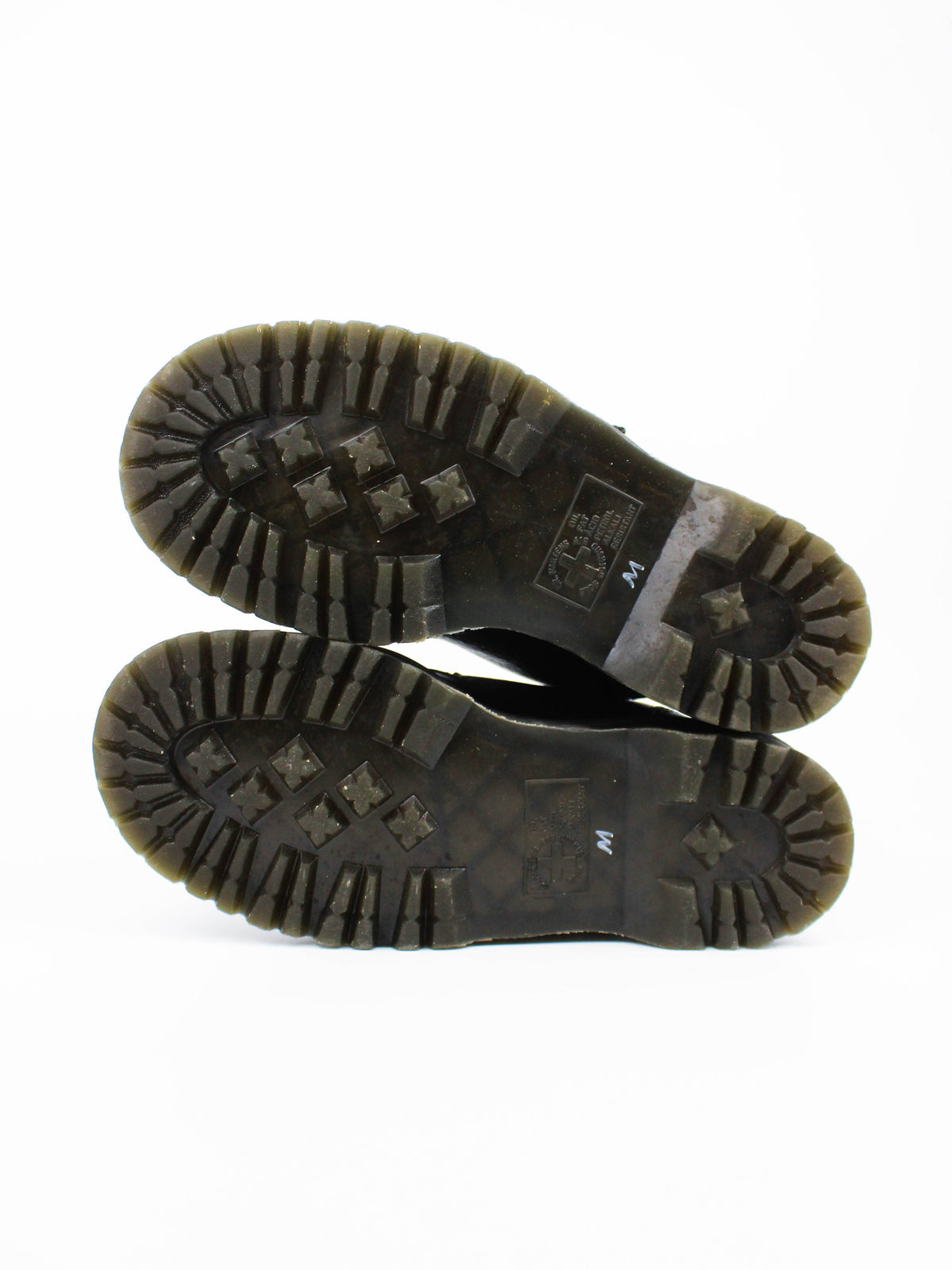 Dr. Martens Devon Heart