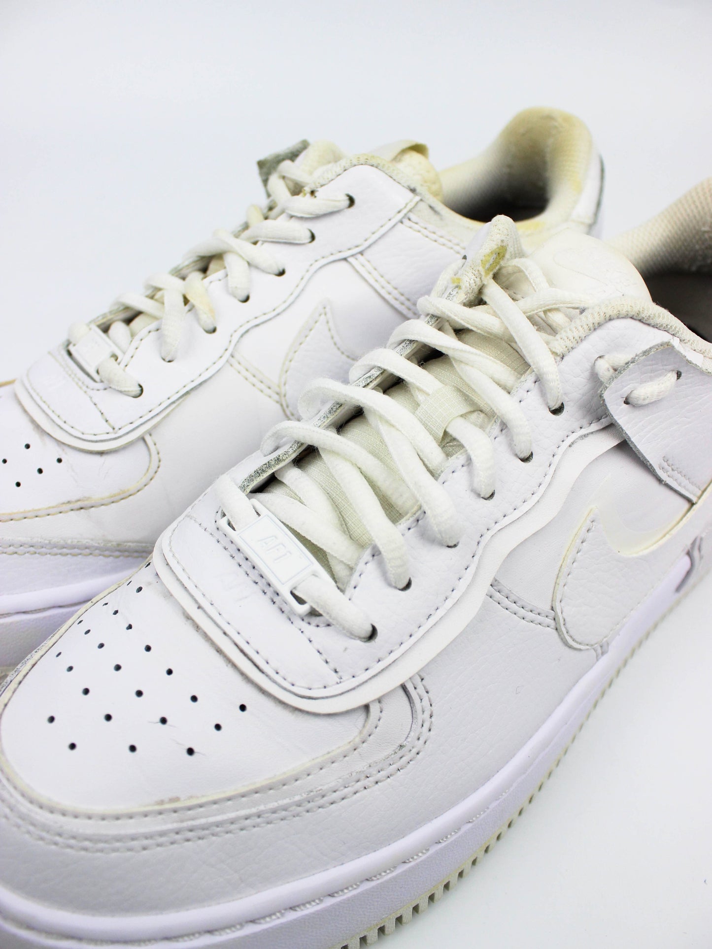 Nike Air Force 1 Shadow Triple White