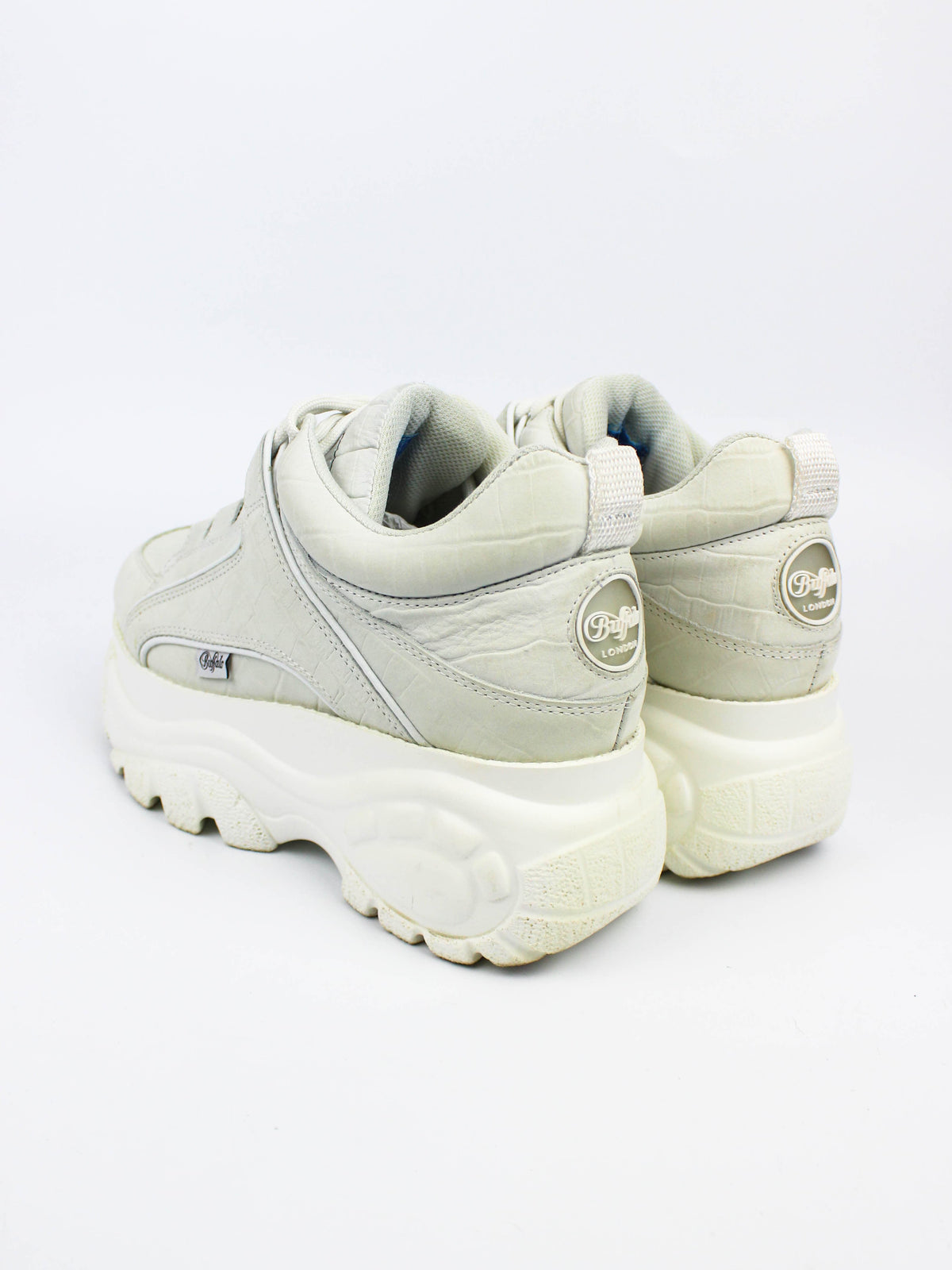 Buffalo Classic White Embossed Leather
