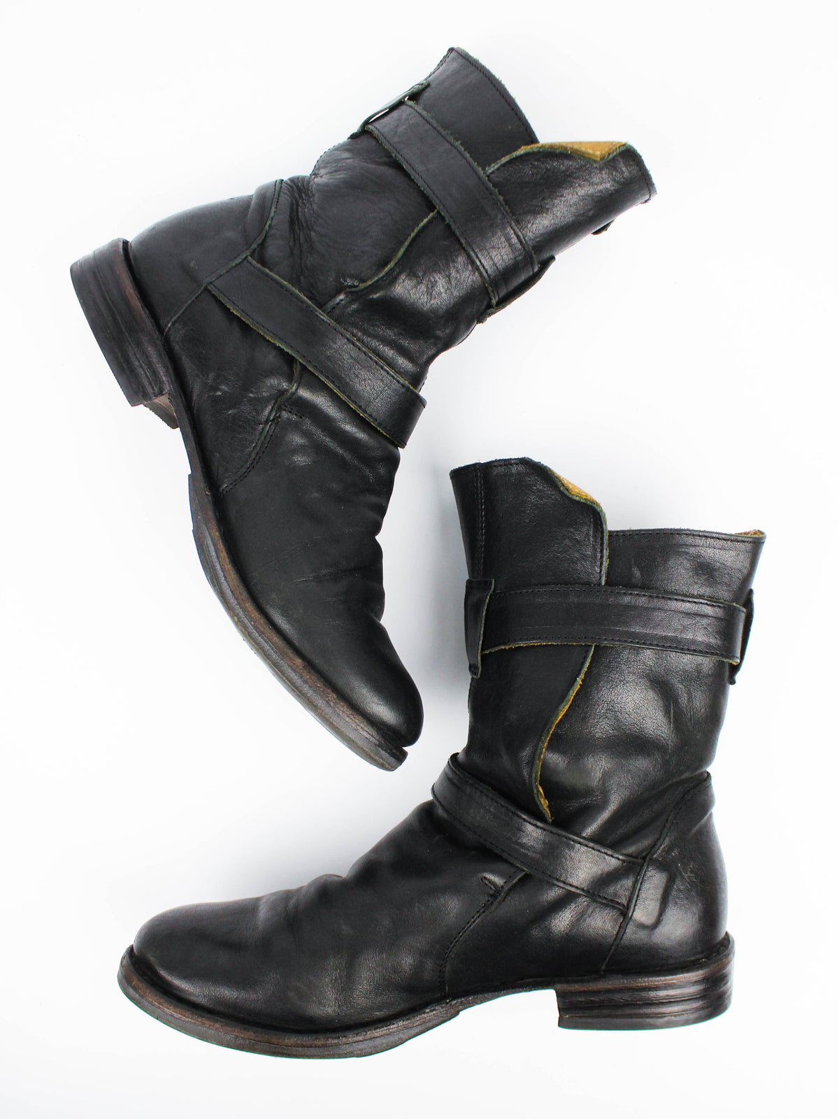 Fiorentini + Baker 713 Eternity