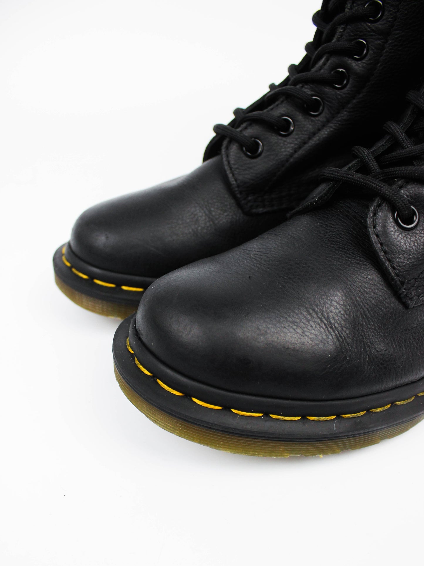 Dr. Martens 1460 Pascal Virginia