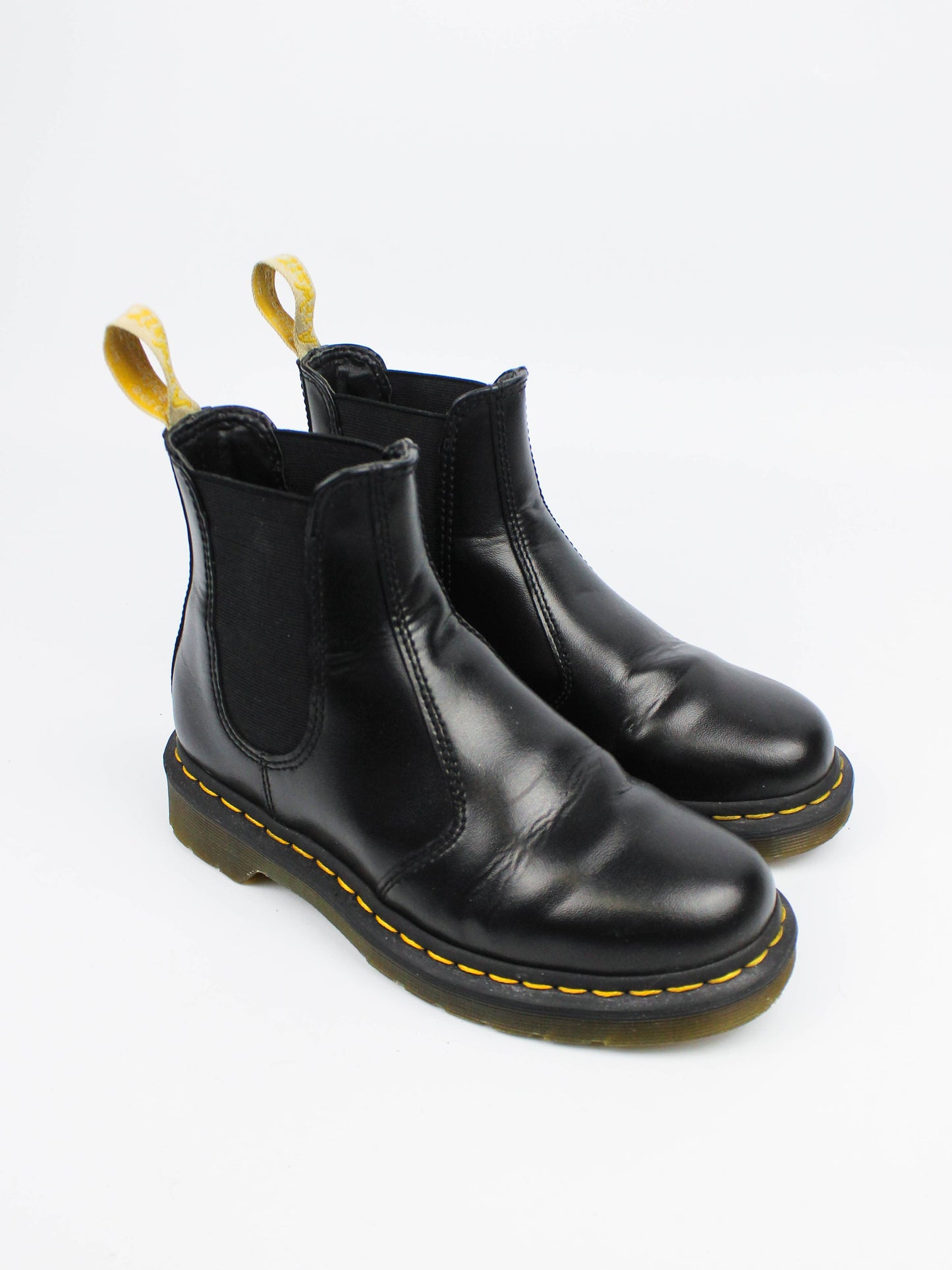 Dr. Martens Vegan Chelsea