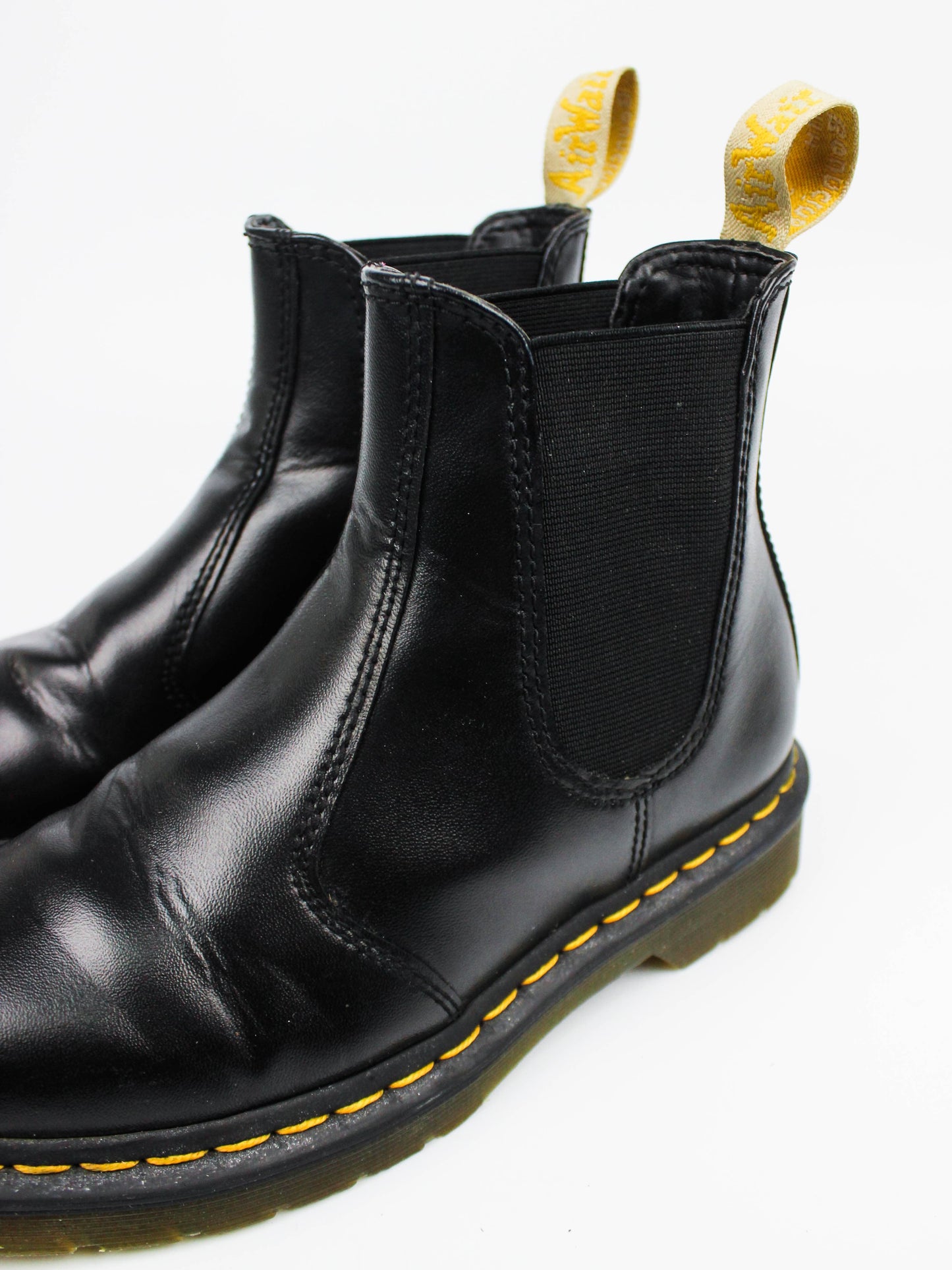 Dr. Martens Vegan Chelsea