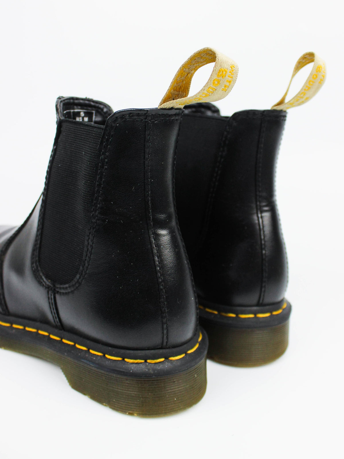 Dr. Martens Vegan Chelsea
