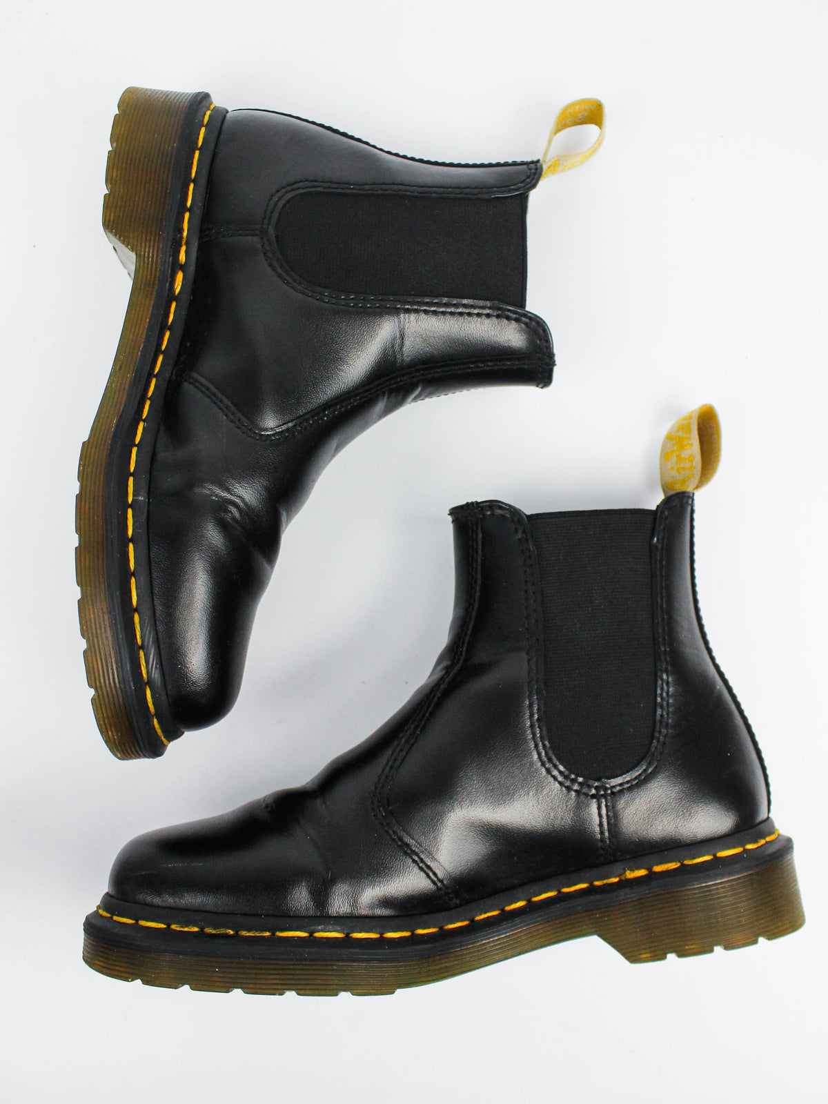Dr. Martens Vegan Chelsea