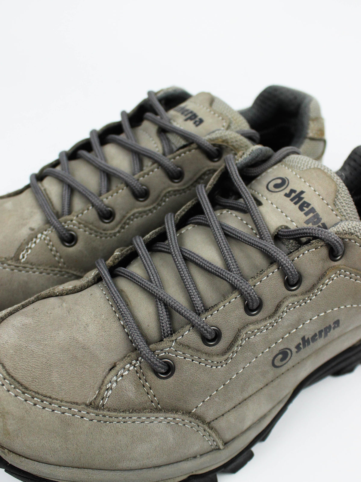 Sherpa Dullu Low