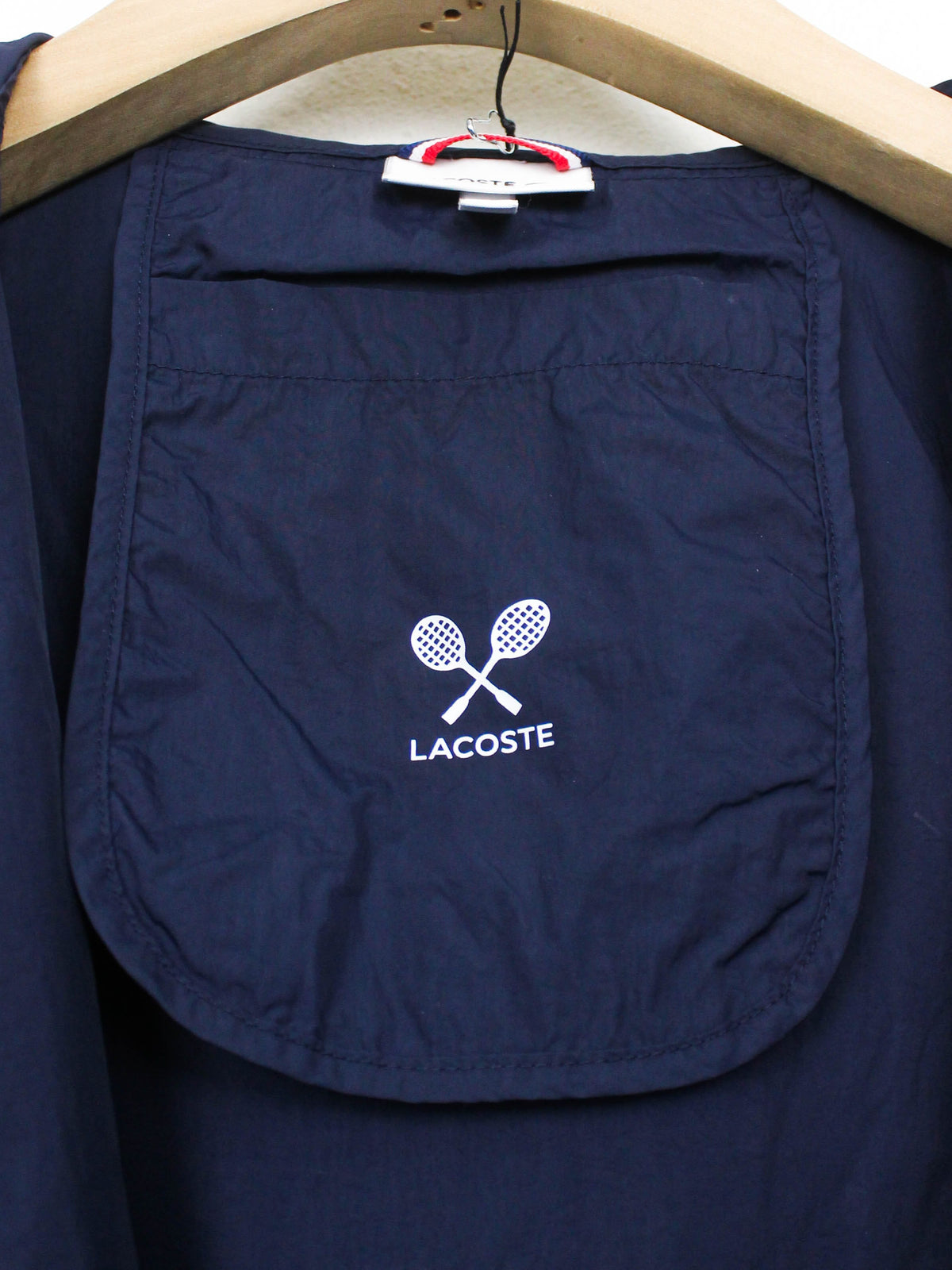 Вітровка з капюшоном Lacoste