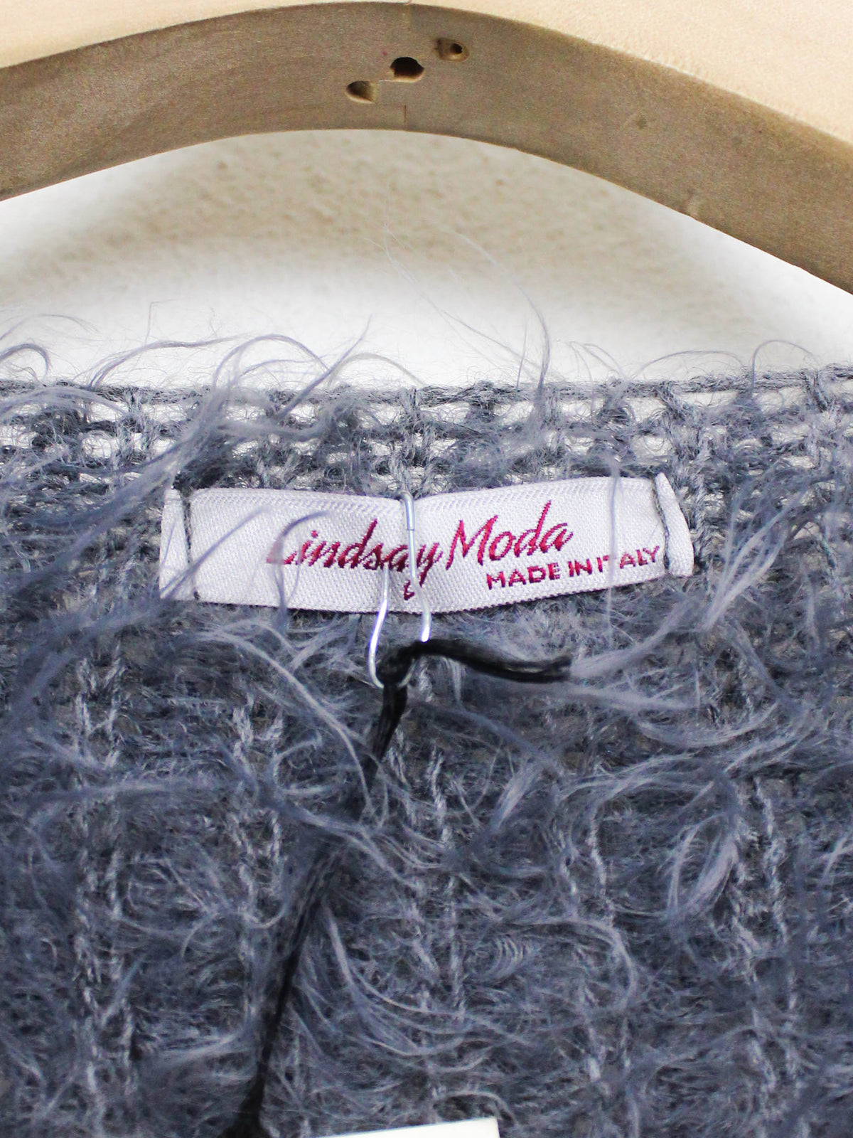 Сірий пухнастий кардиган Lindsay Moda