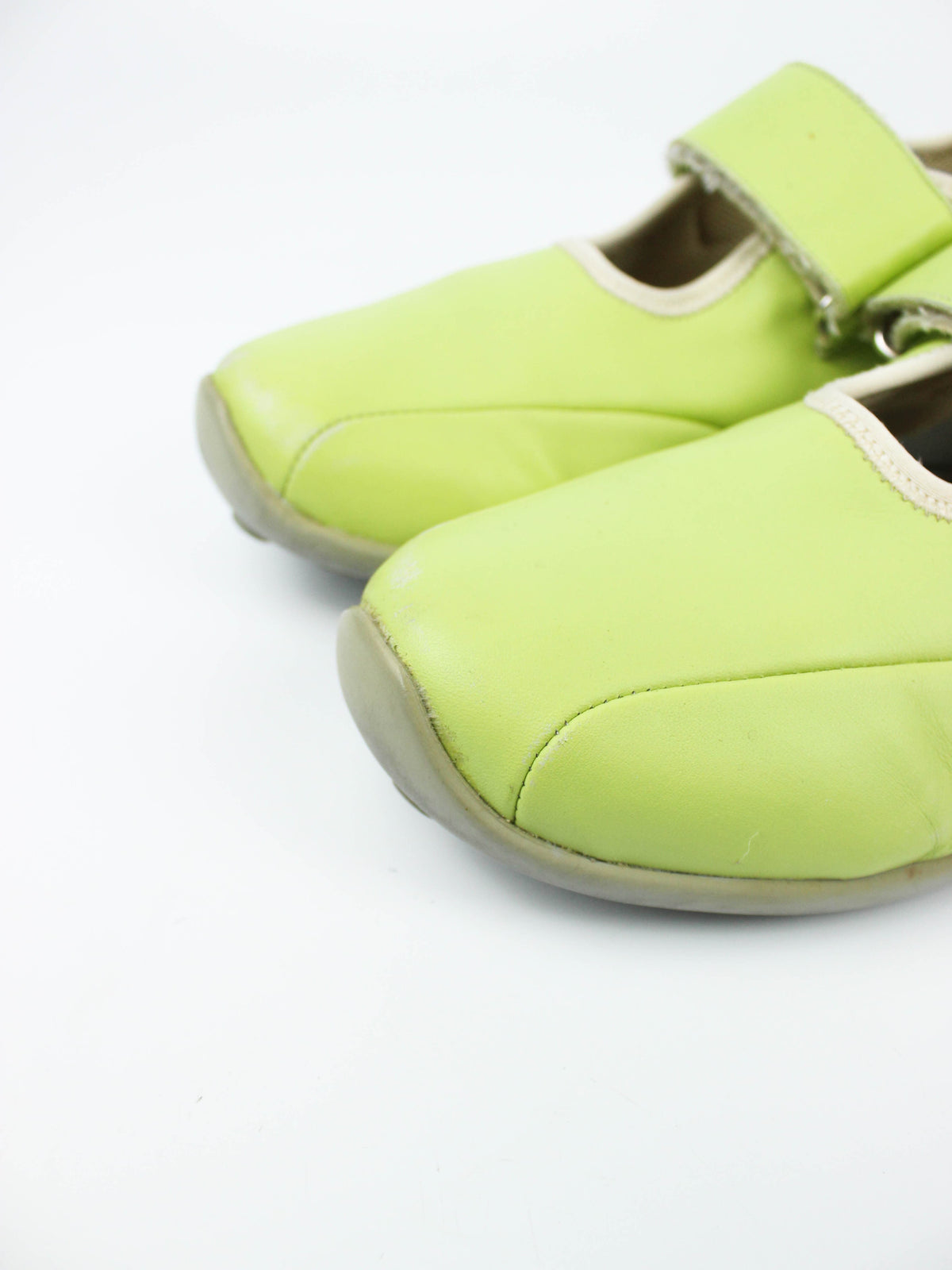 Vintage Green Ballet Sneakers