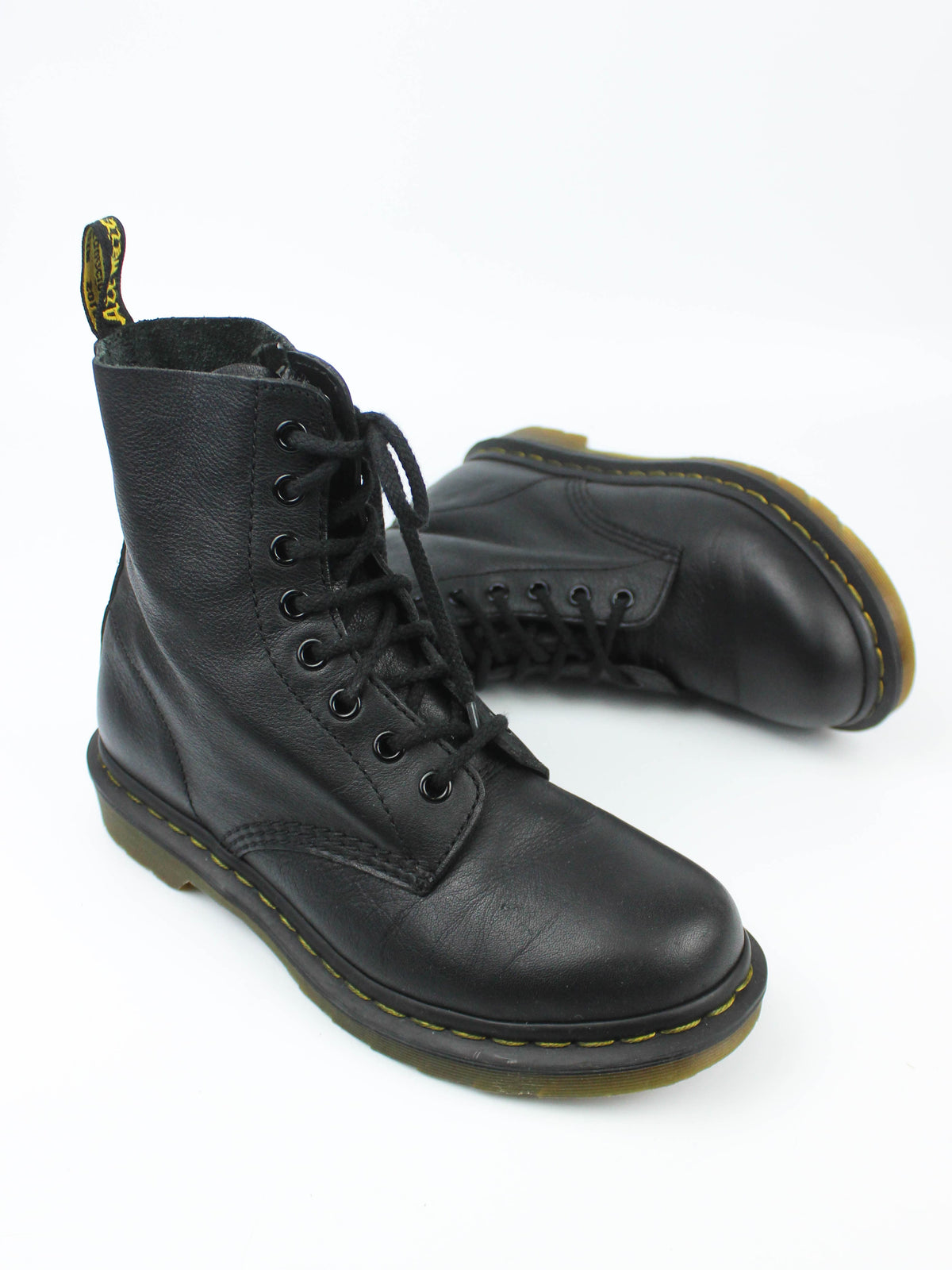 Dr. Martens 1460 Pascal