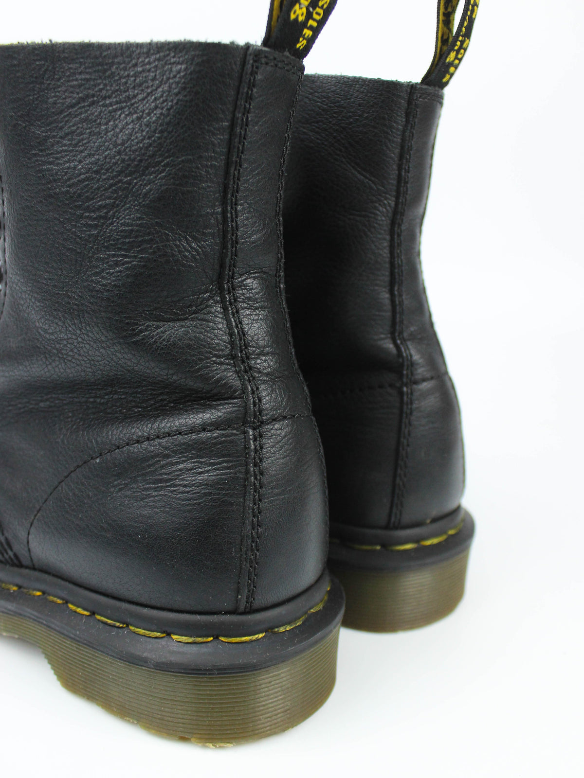 Dr. Martens 1460 Pascal