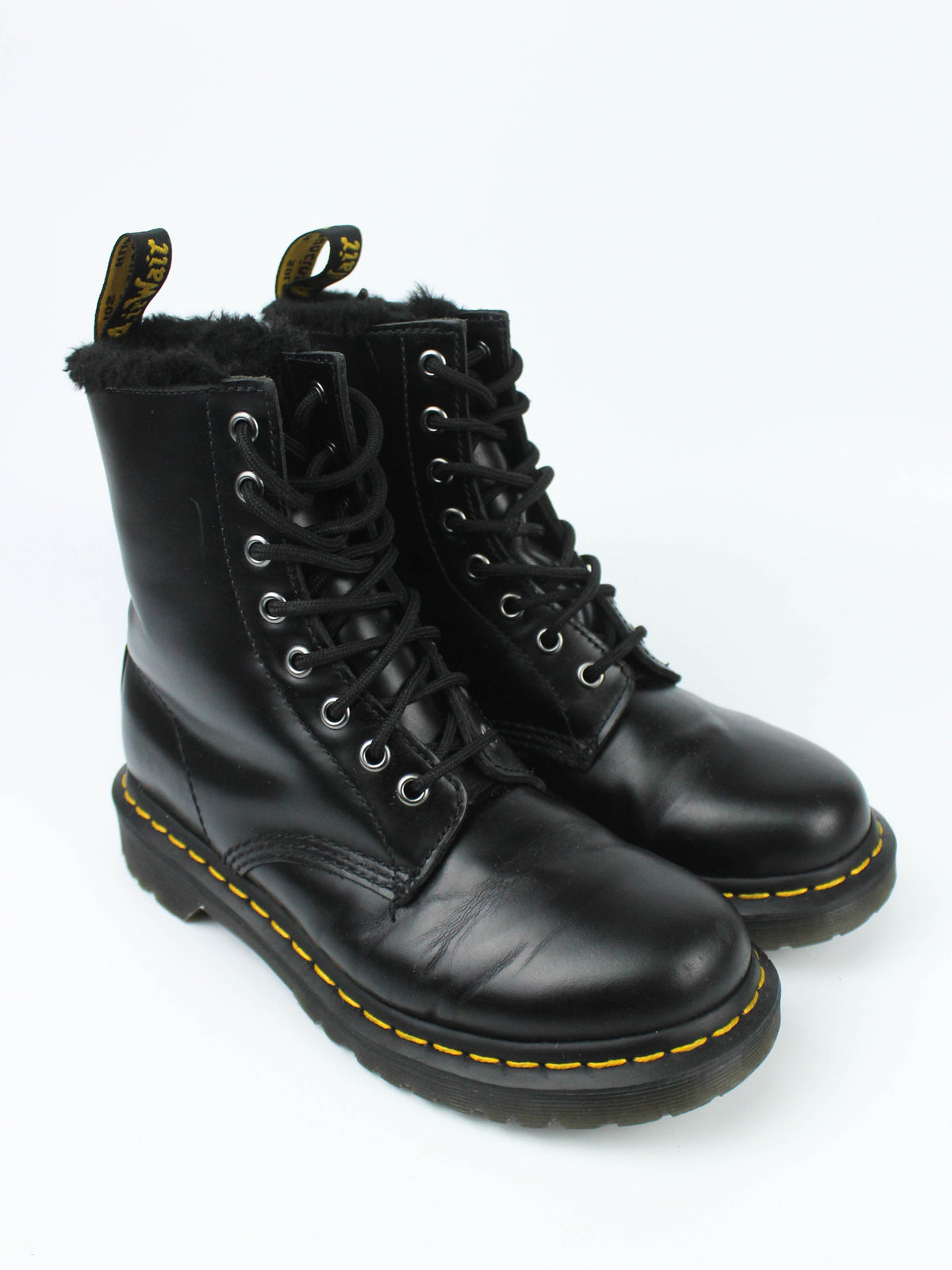 Dr. Martens 1460 Serena
