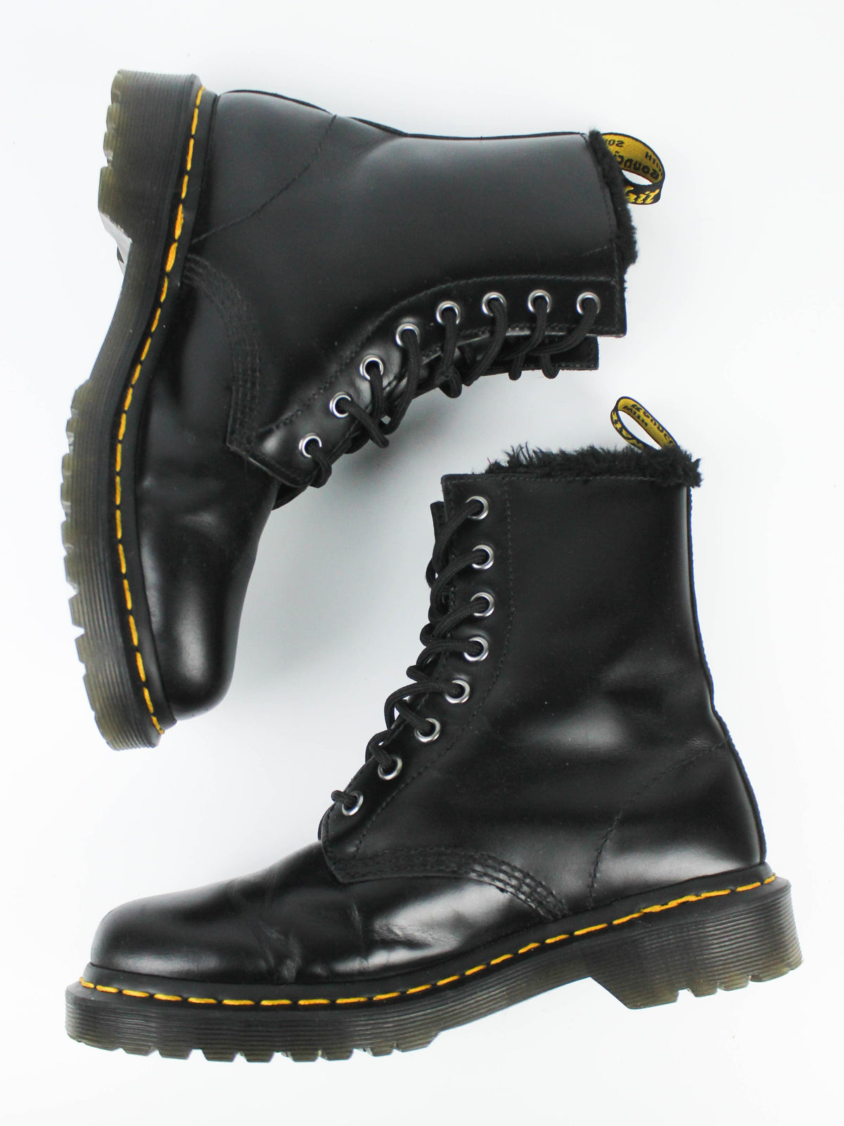 Dr. Martens 1460 Serena
