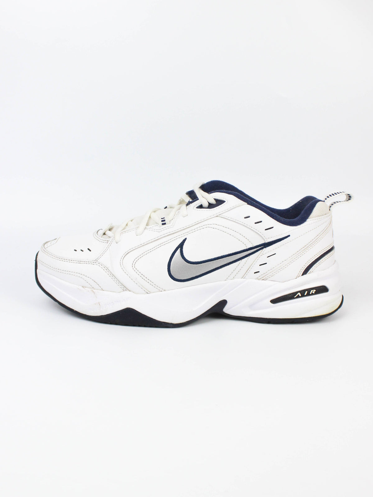 Nike Air Monarch IV