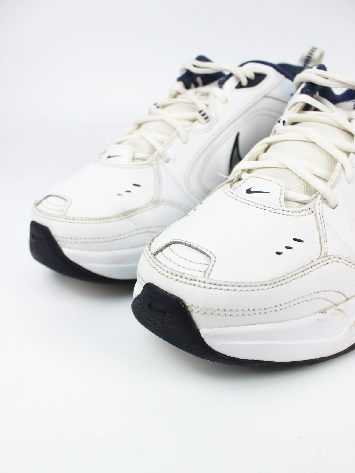 Nike Air Monarch IV