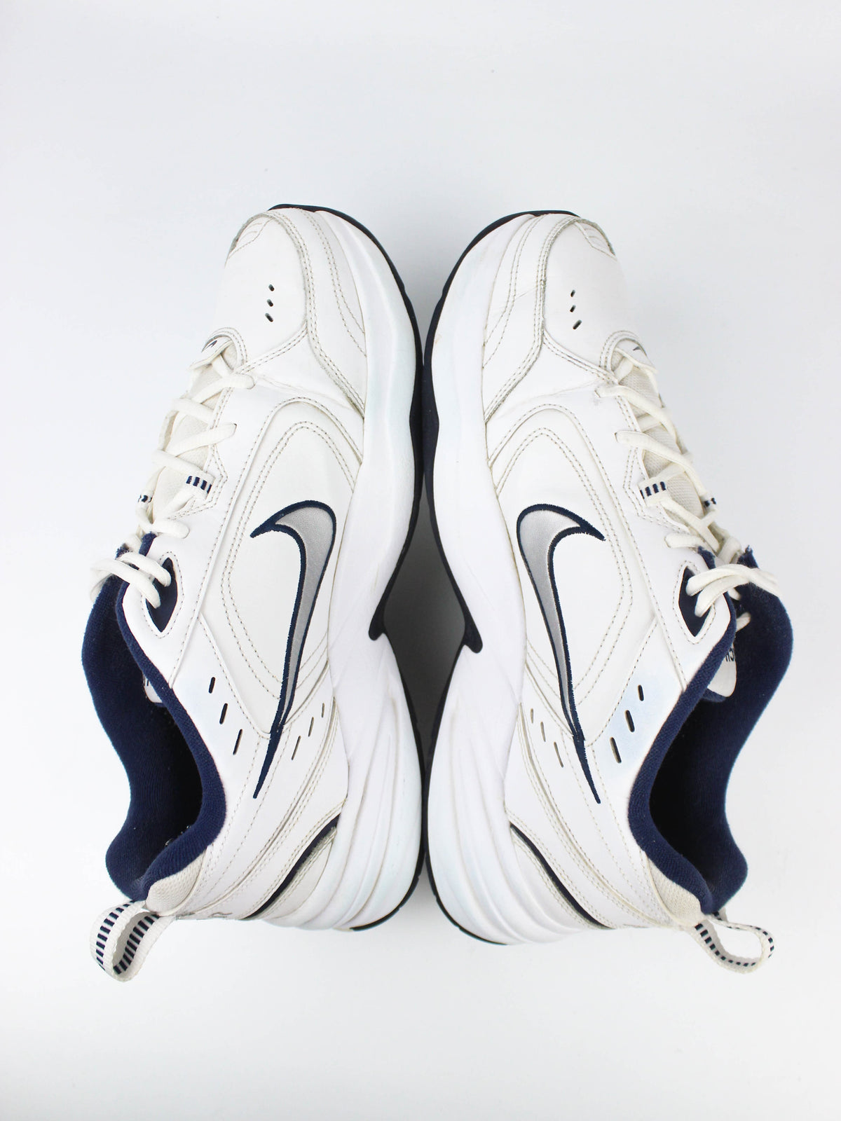 Nike Air Monarch IV