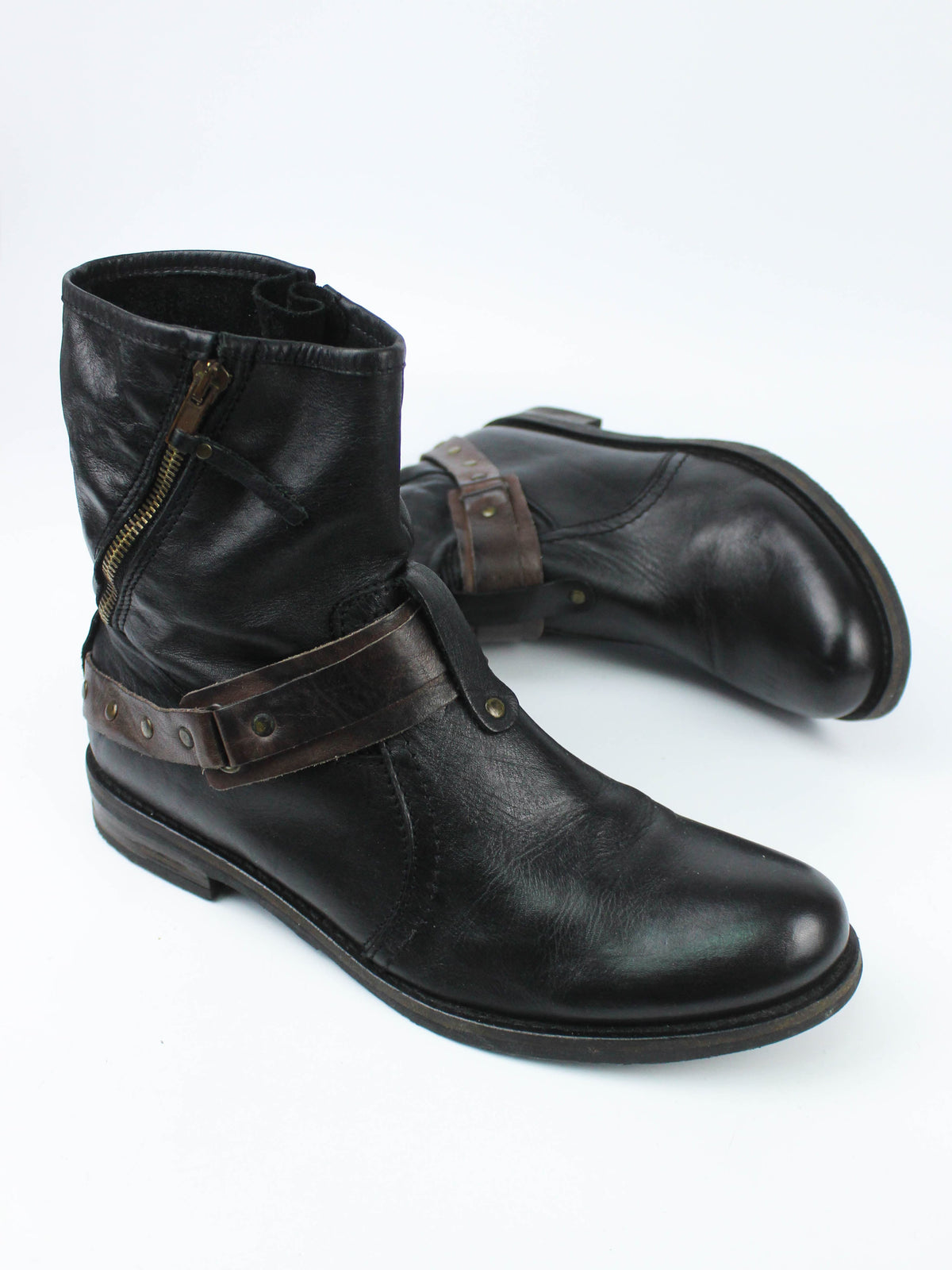 Buffalo Black Leather Buckle Strap Ankle Boots