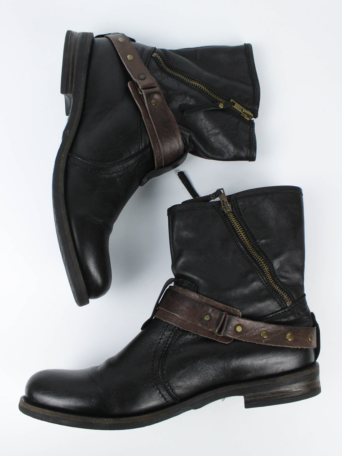 Buffalo Black Leather Buckle Strap Ankle Boots