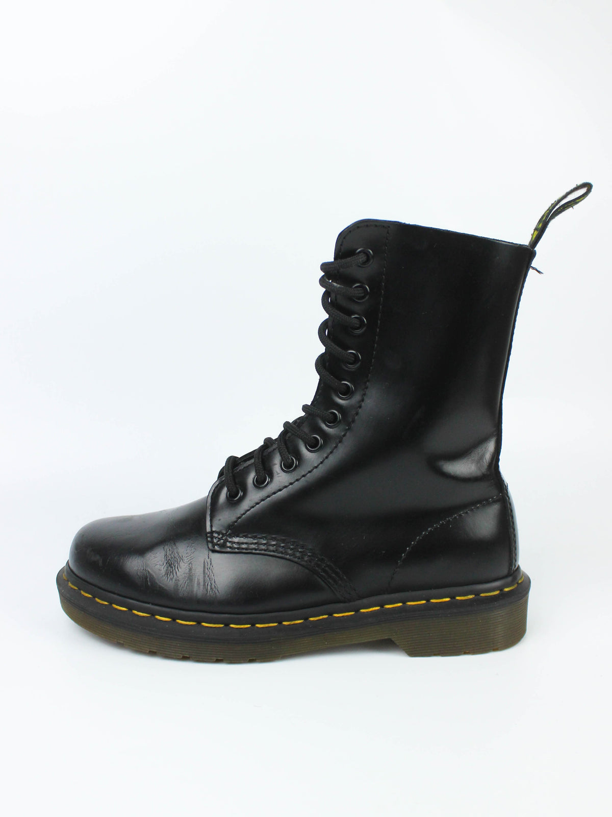 Dr. Martens 10-eye 1490 Smooth
