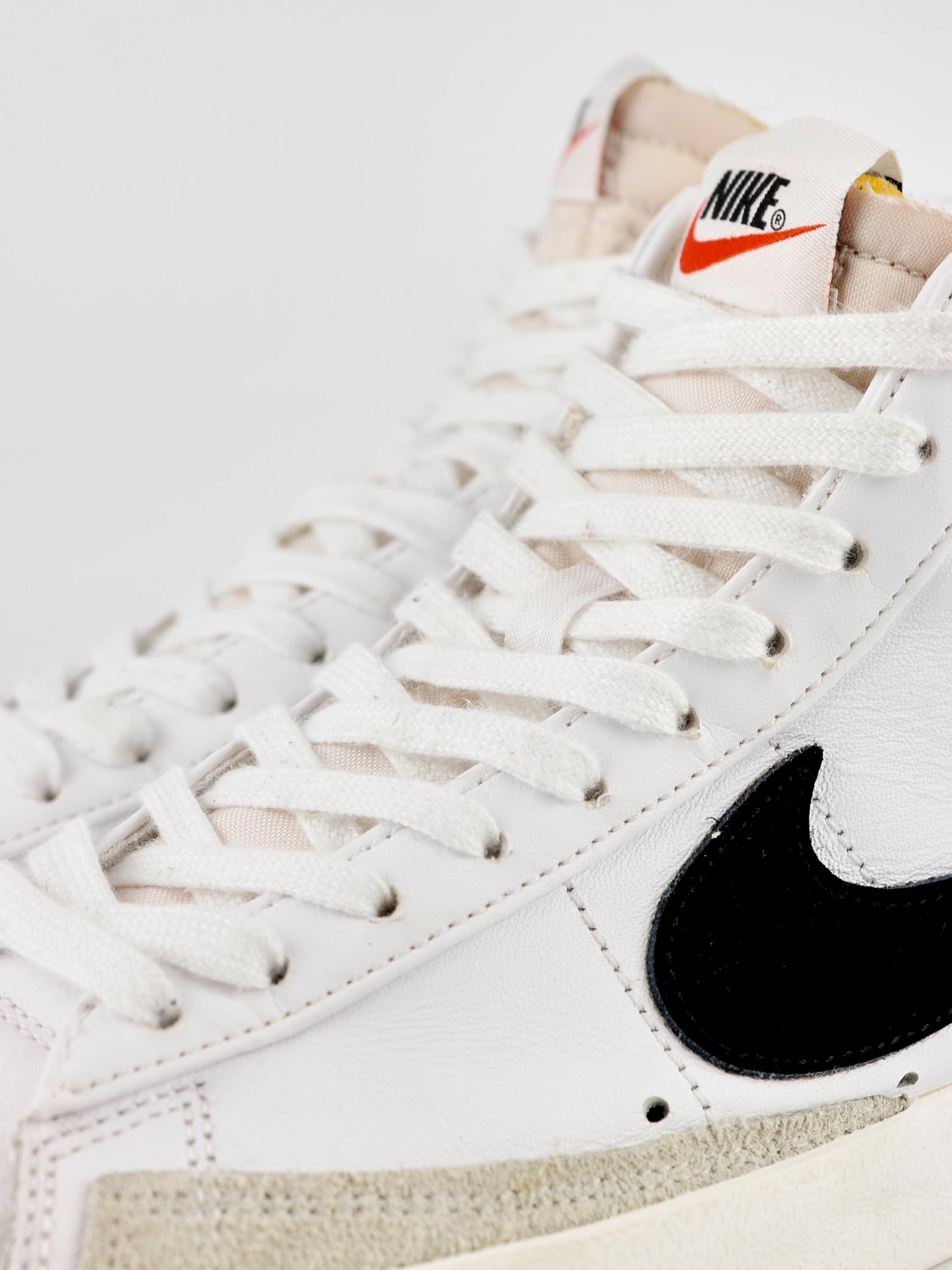 Nike Blazer Mid White