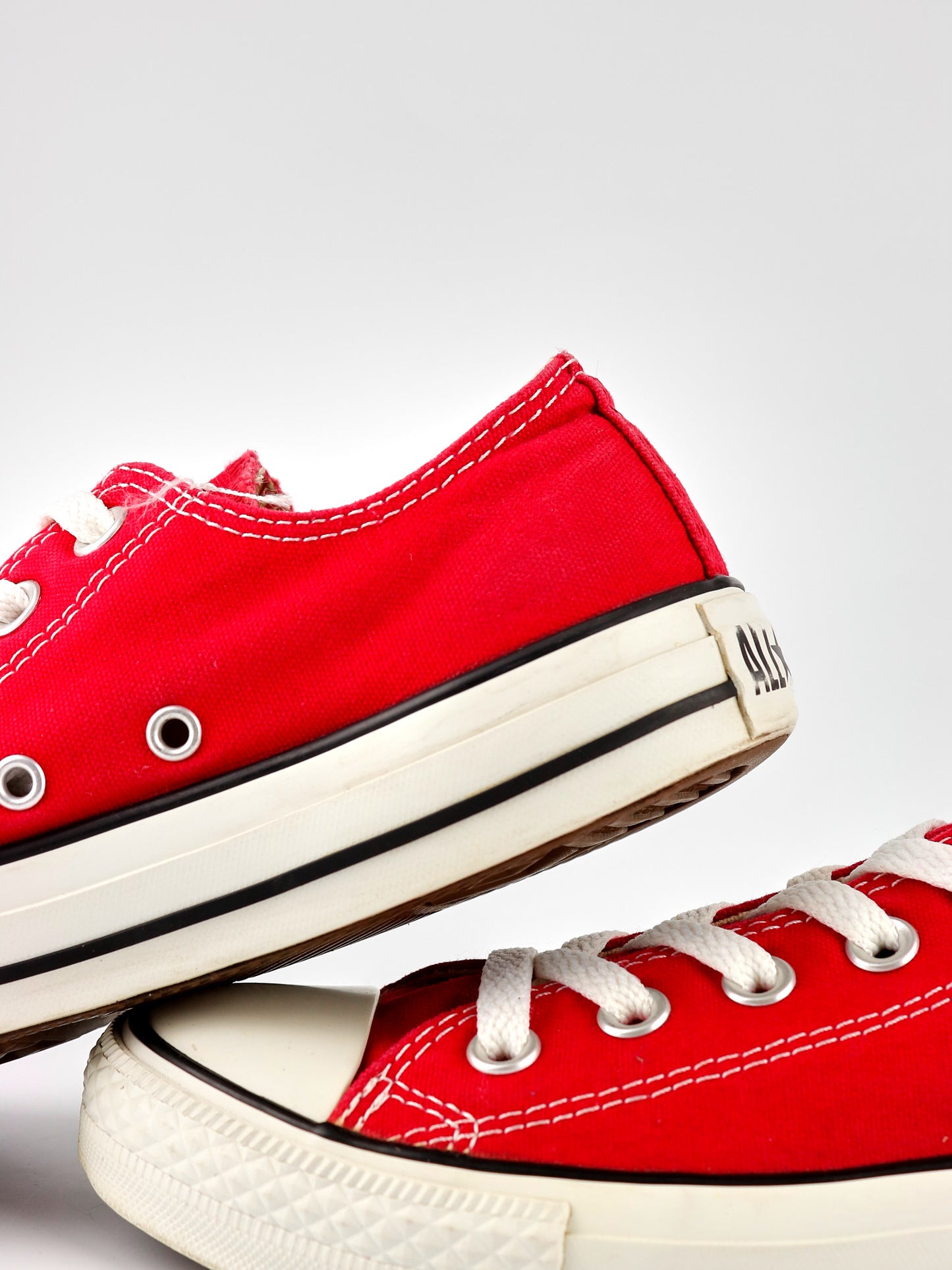 Converse Chuck Taylor Low Red