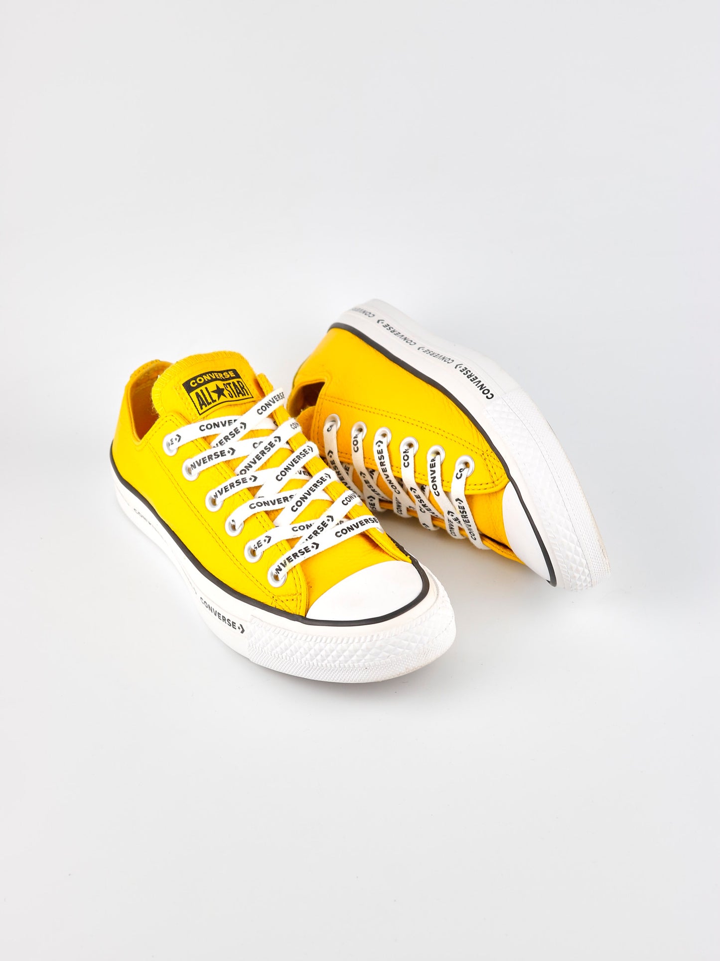 Converse Chuck Taylor Low Yellow