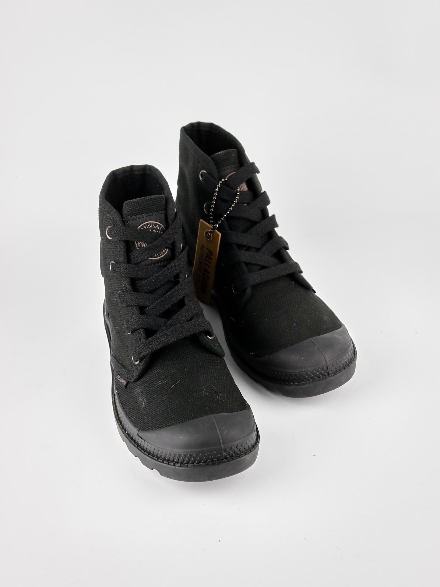 Palladium Pampa Mid Black