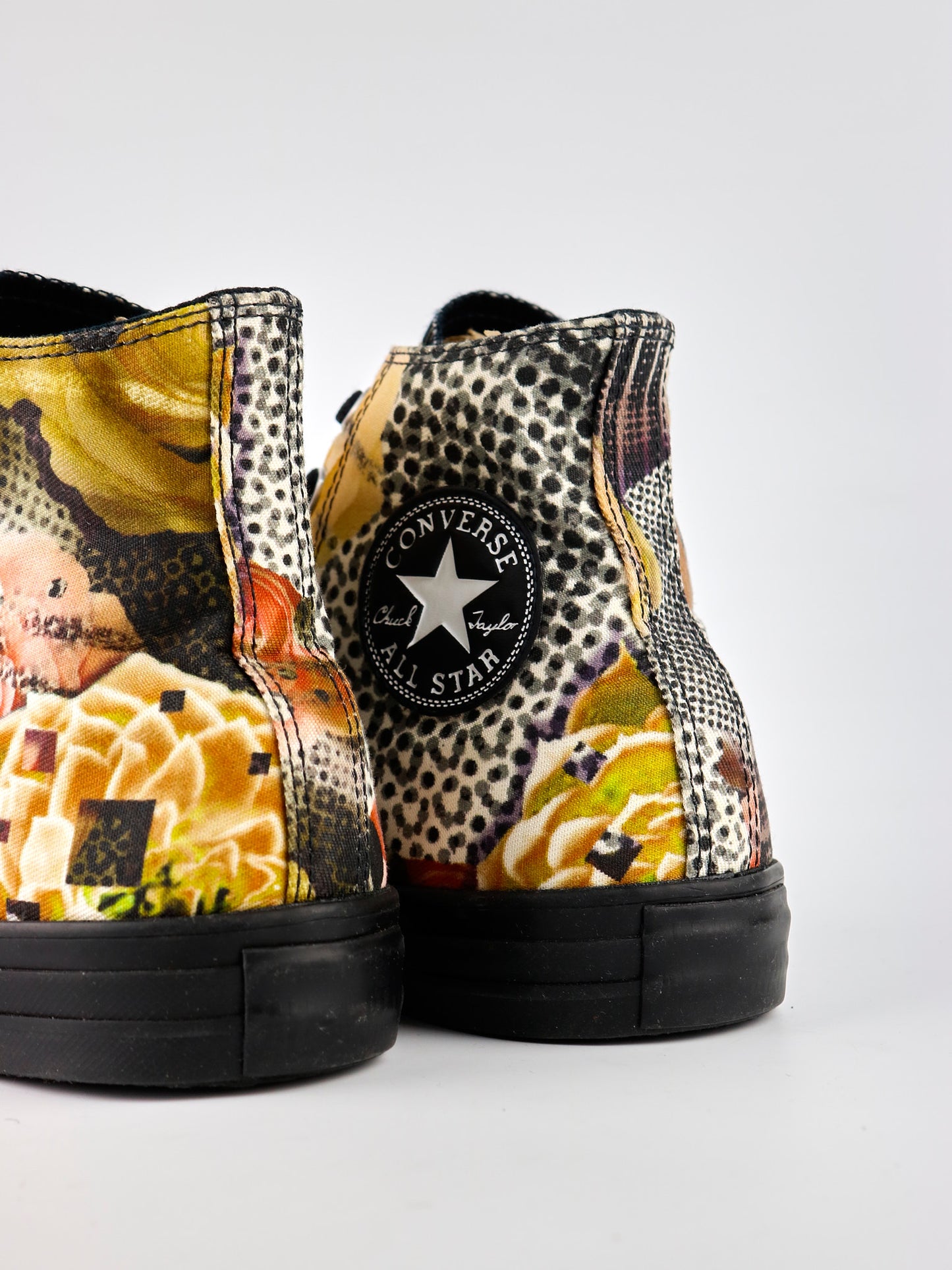 Converse Chuck Taylor Digital Flowers