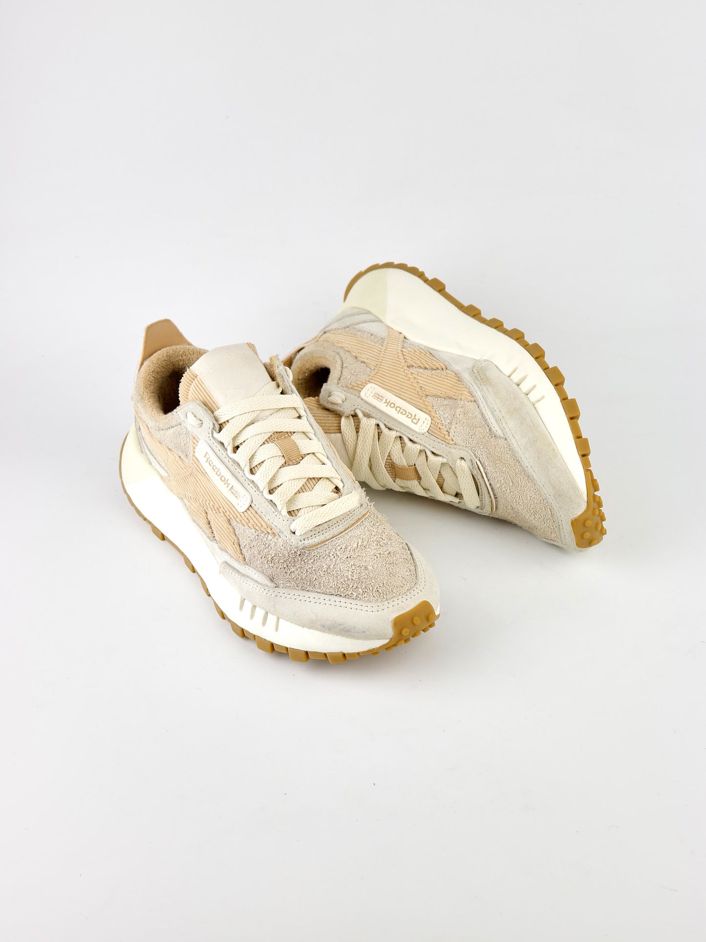 Reebok Classic Legacy Beige