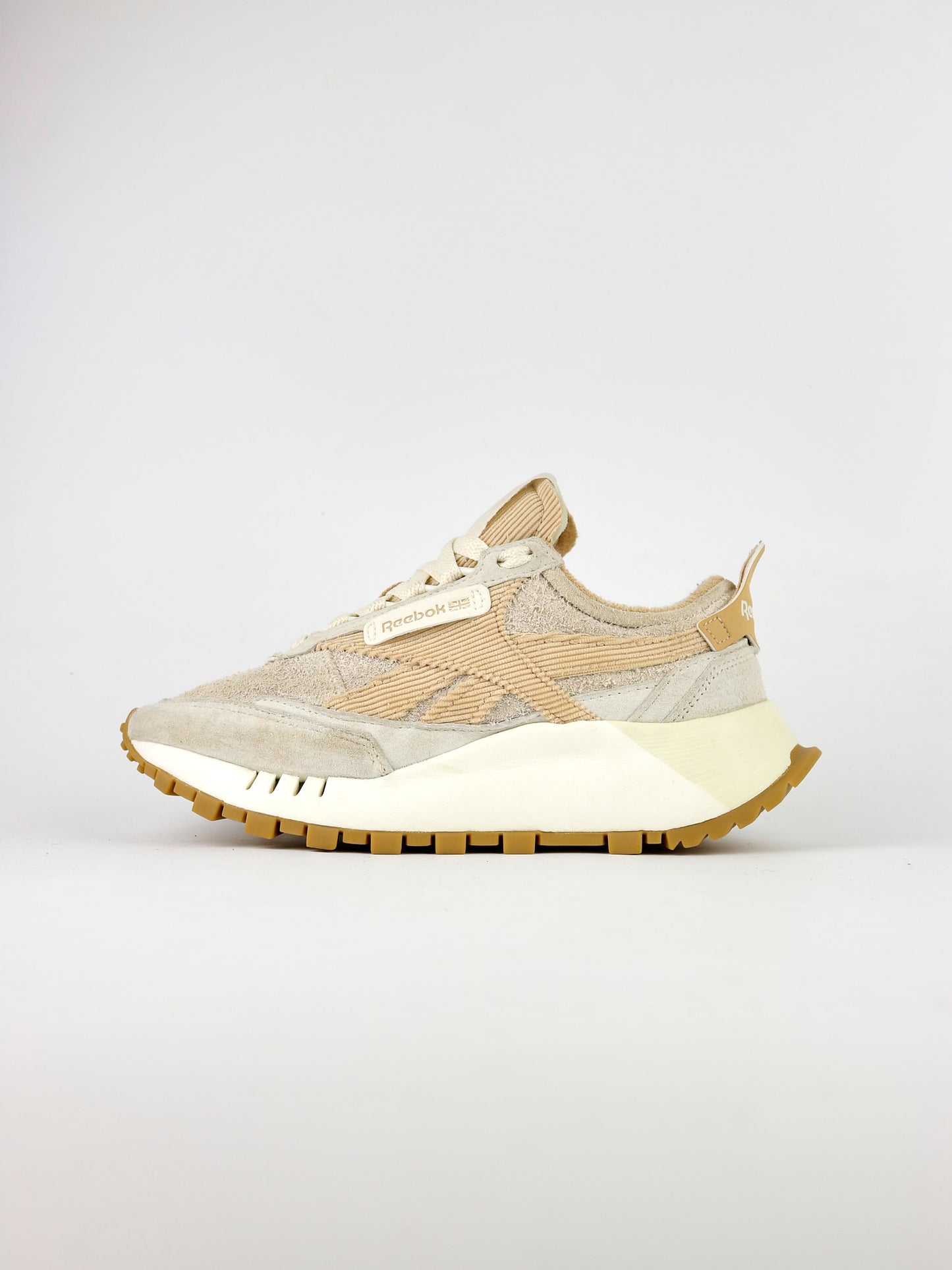 Reebok Classic Legacy Beige