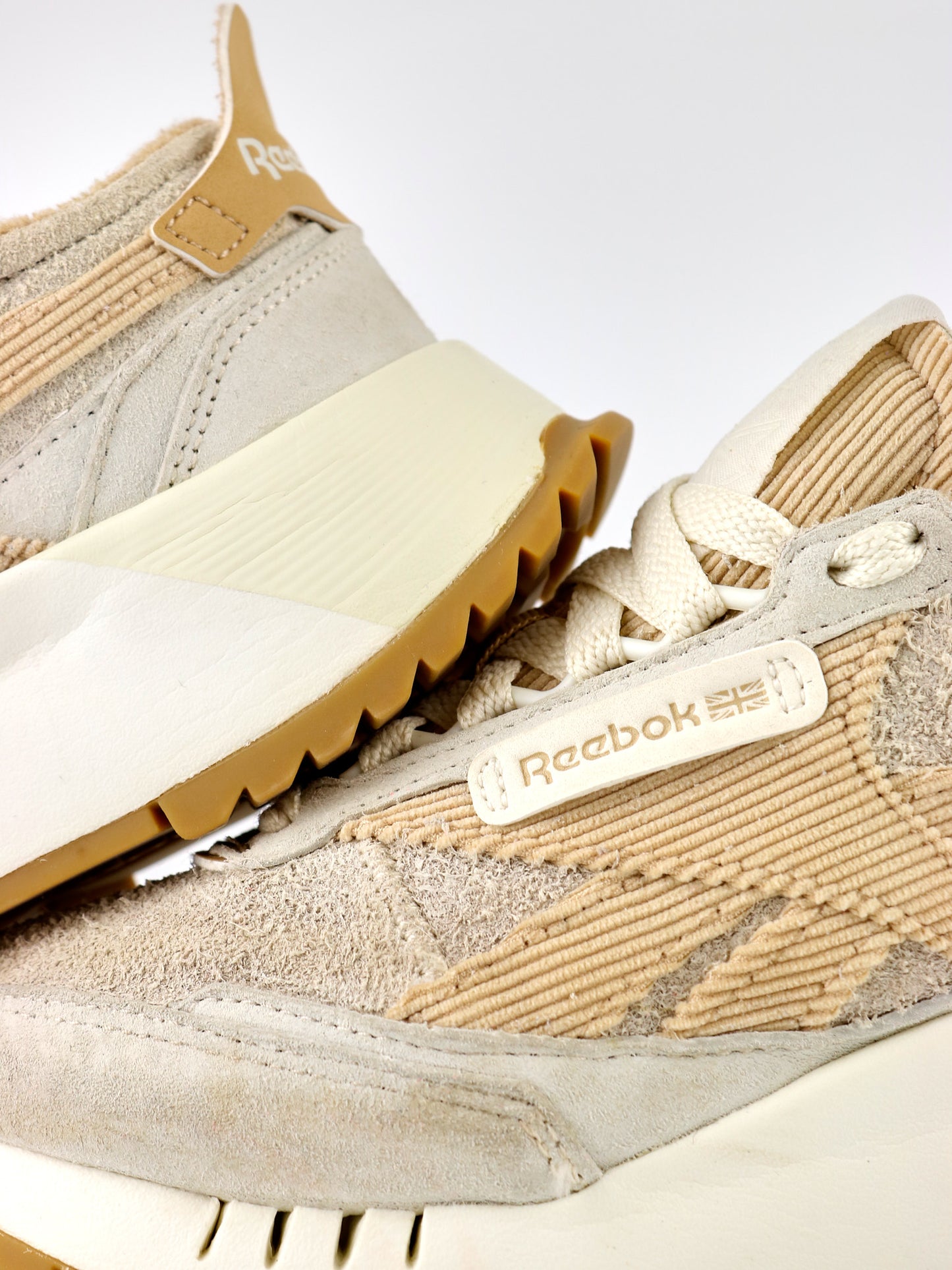 Reebok Classic Legacy Beige