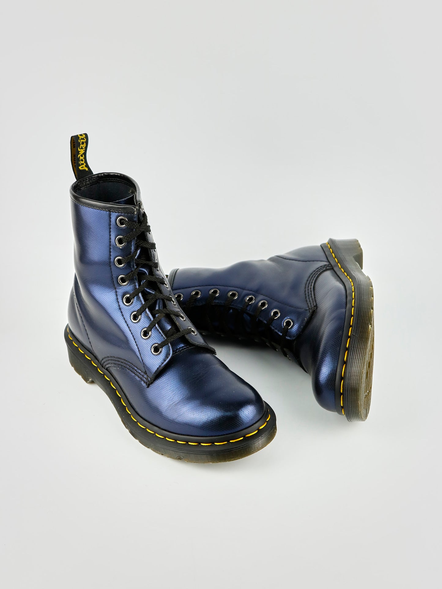 Dr. Martens 1460W Traced Metallic Honeycomb Blue