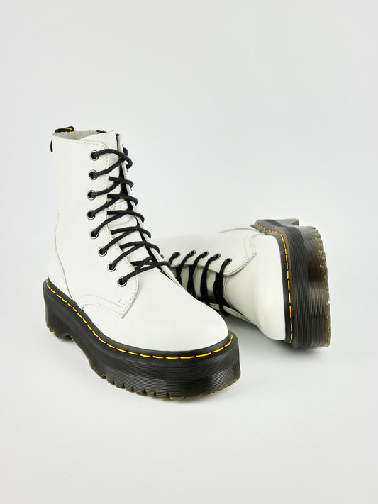 Dr. Martens Jadon Smooth White