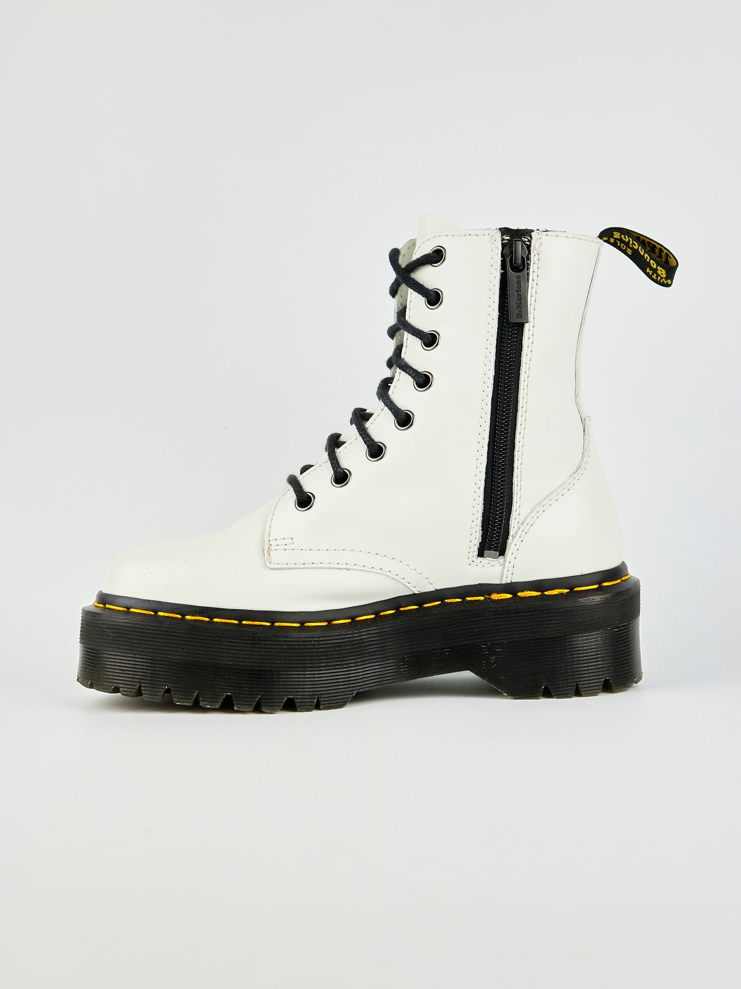 Dr. Martens Jadon Smooth White