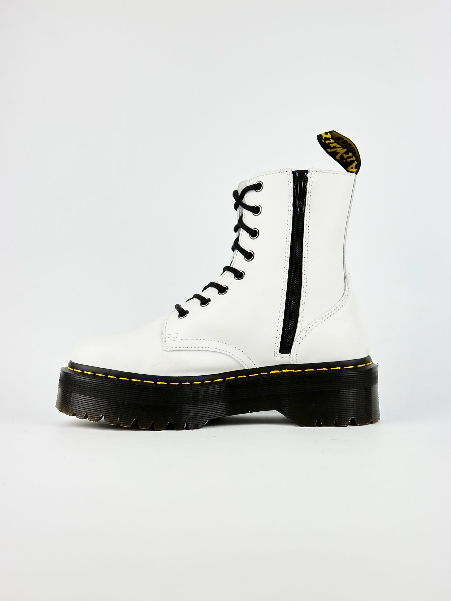 Dr. Martens Jadon Smooth White